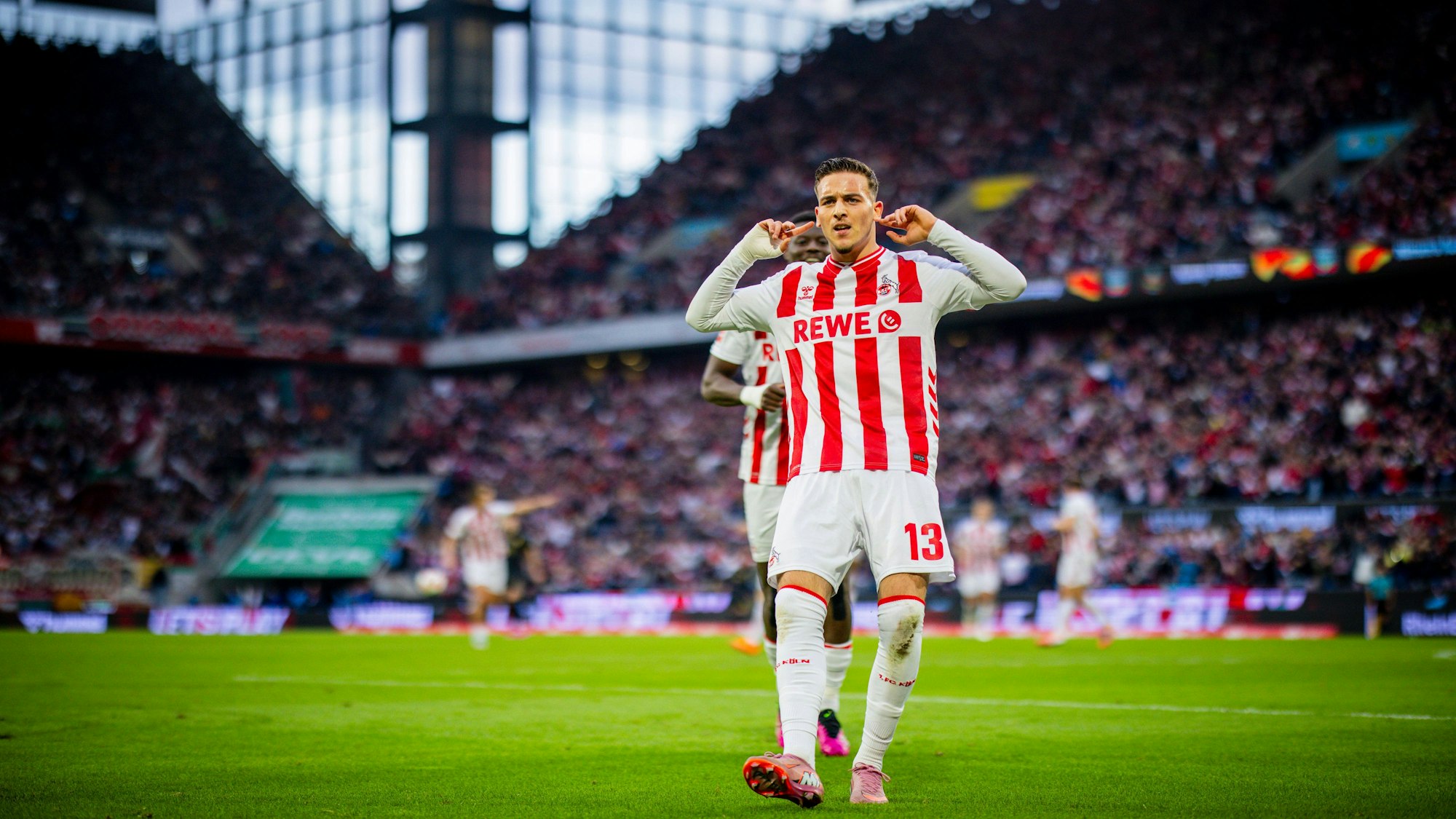 Said El Mala jubelt im Trikot des 1. FC Köln.