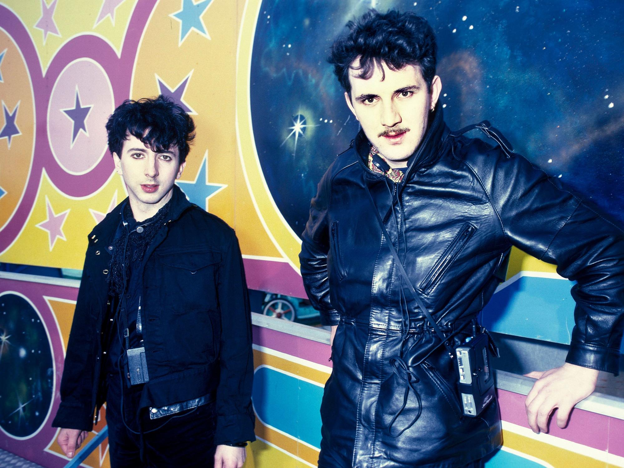 Marc Almond (l.) und David Ball hatten mit „Tainted Love“ einen Mega-Hit. Das Foto zeigt Soft Cell im Jahr 1982.