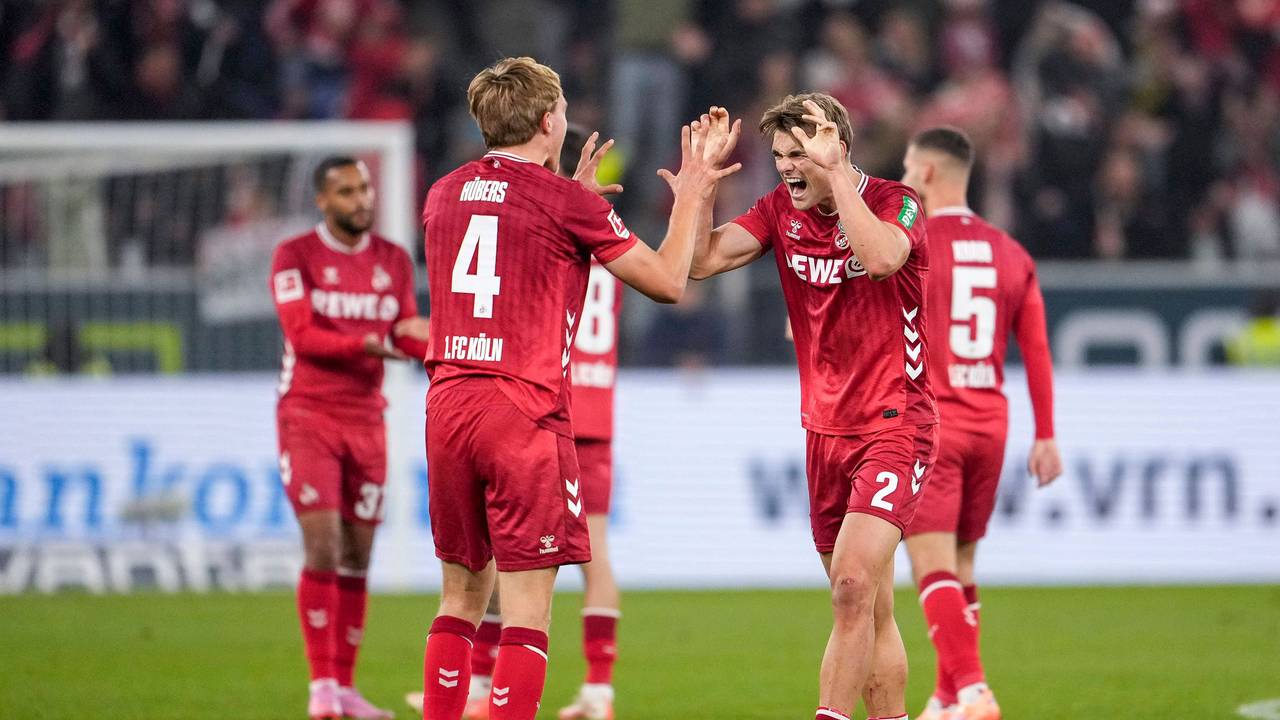 Timo Hübers und Joel Schmied (1. FC Köln) haben zuletzt in der FC-Verteidigung überzeugt, hier am 3. Oktober 2025 bei der TSG Hoffenheim.