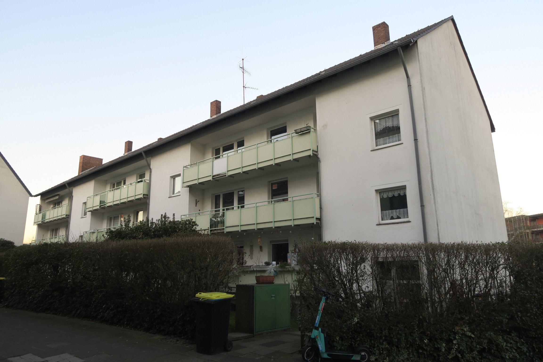 Dieser Gebäudekomplex in der Bickendorfer Feltenstraße soll abgerissen werden.