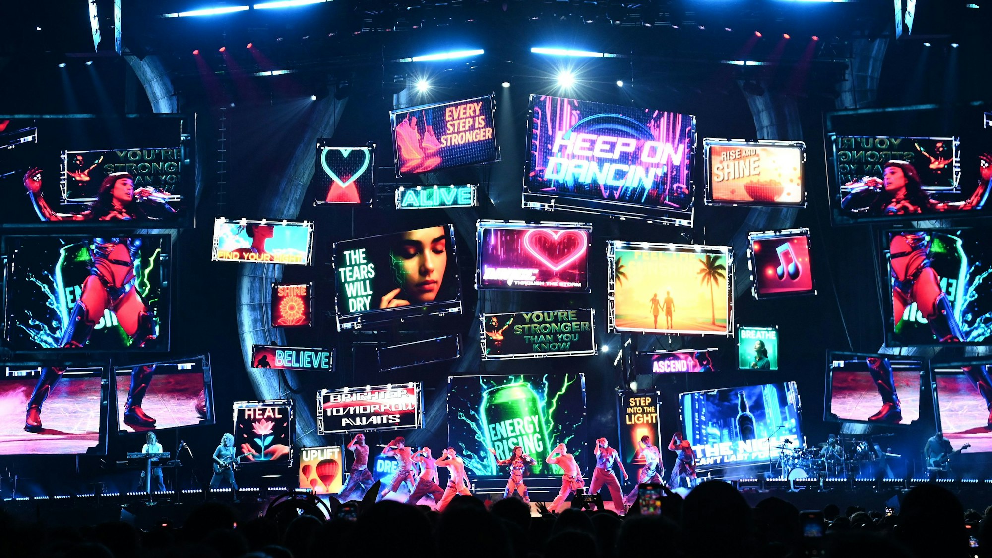 Katy Perry bei ihrem Konzert in der Lanxess-Arena.