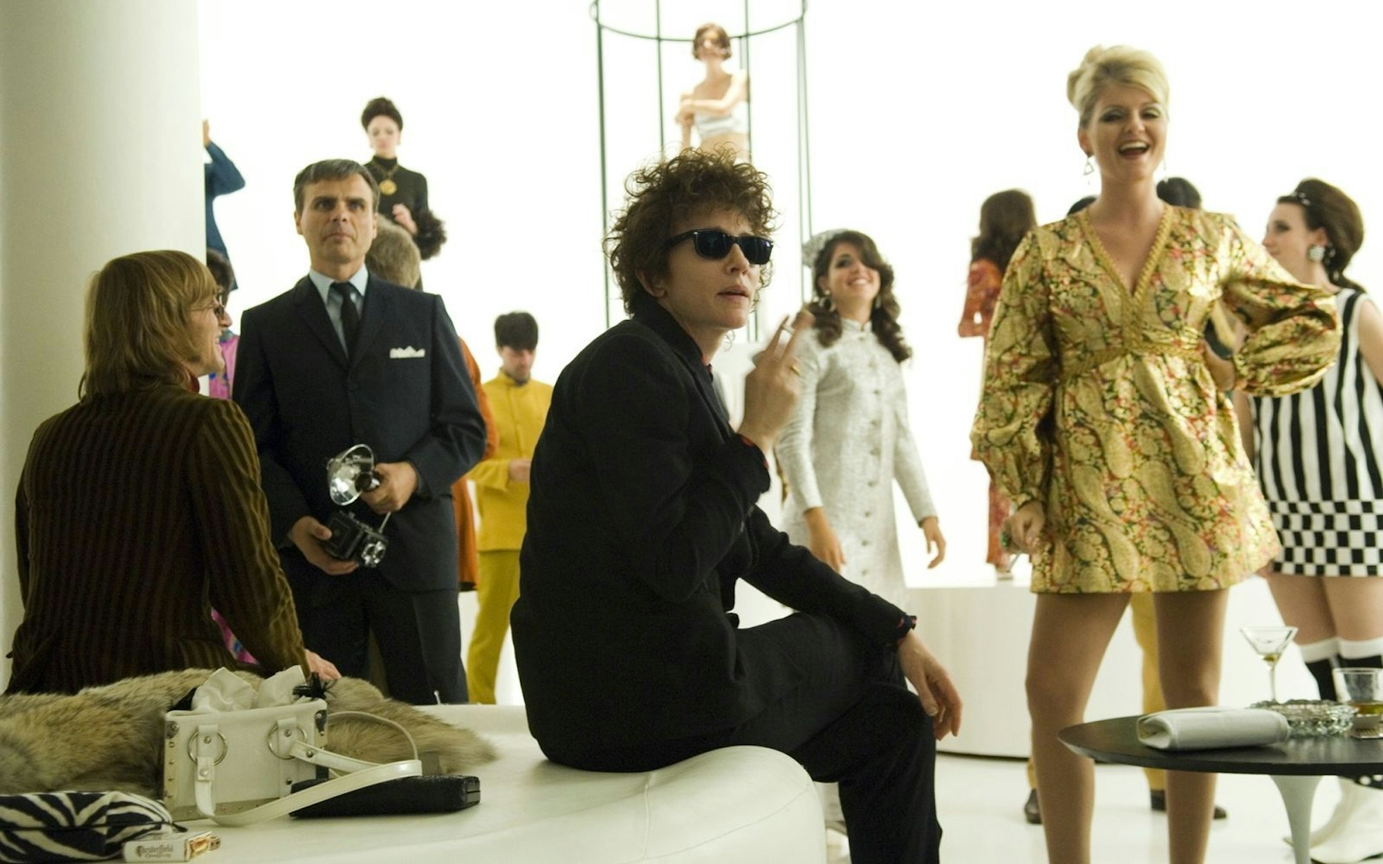 Cate Blanchett (Mitte) spielte in „I'm Not There“ Bob Dylan auf dem Höhepunkt seiner Karriere. (Bild: Universum)