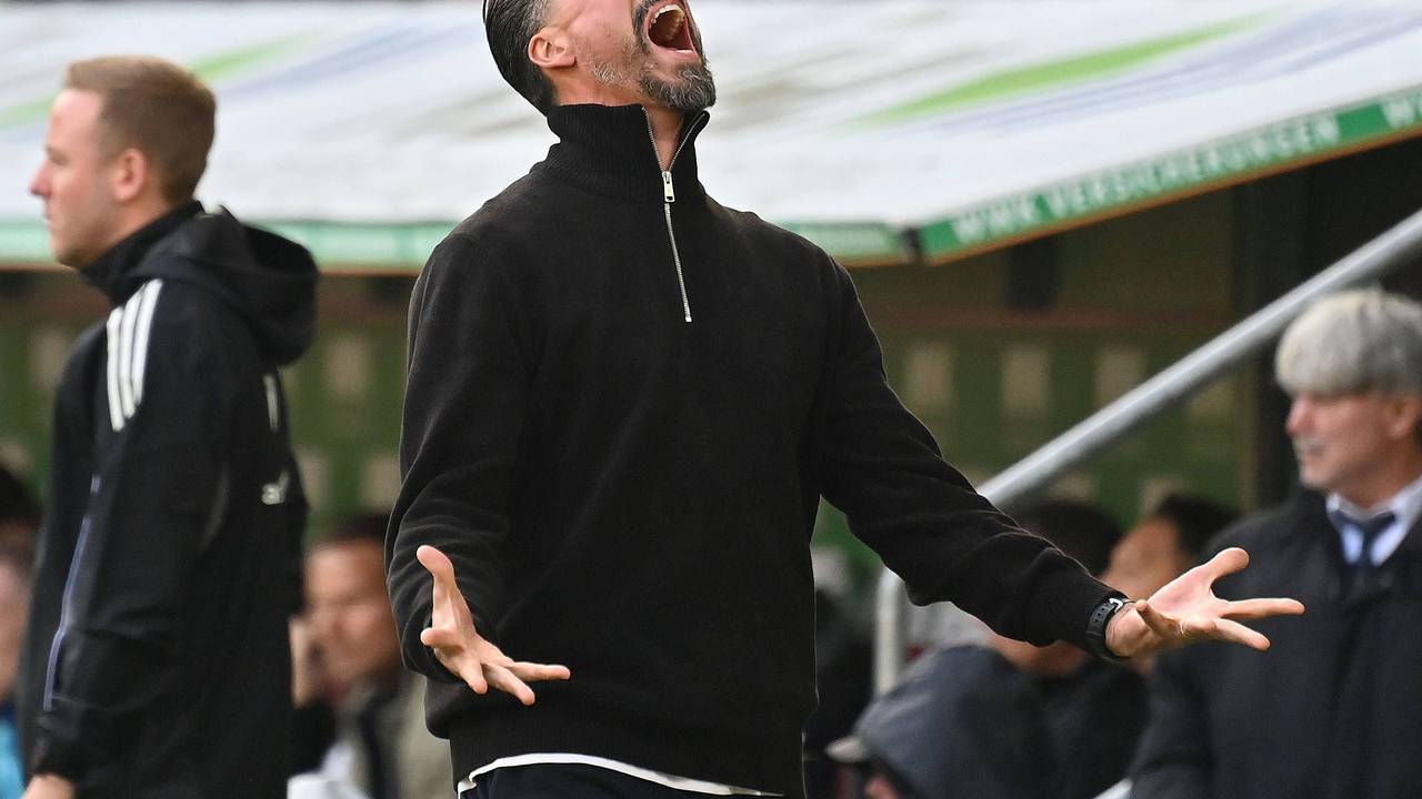 Sandro Wagner schreit seinen Frust beim FC Augsburg raus.