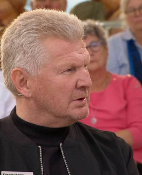 Stefan Effenberg im „Doppelpass“ auf Sport1.