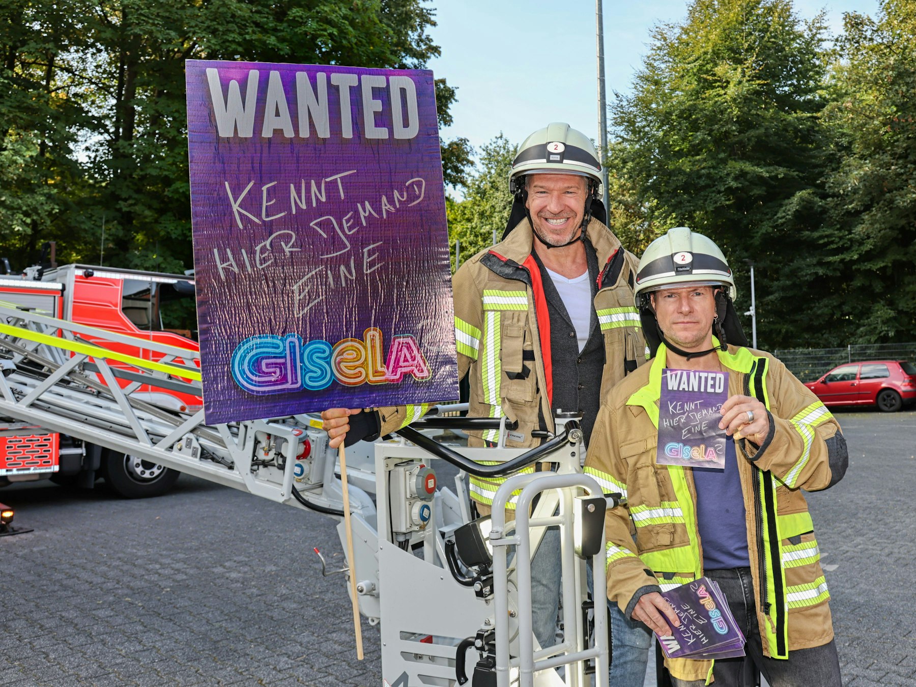 Die Höhner zu Gast bei der Feuerwache Marienburg.
