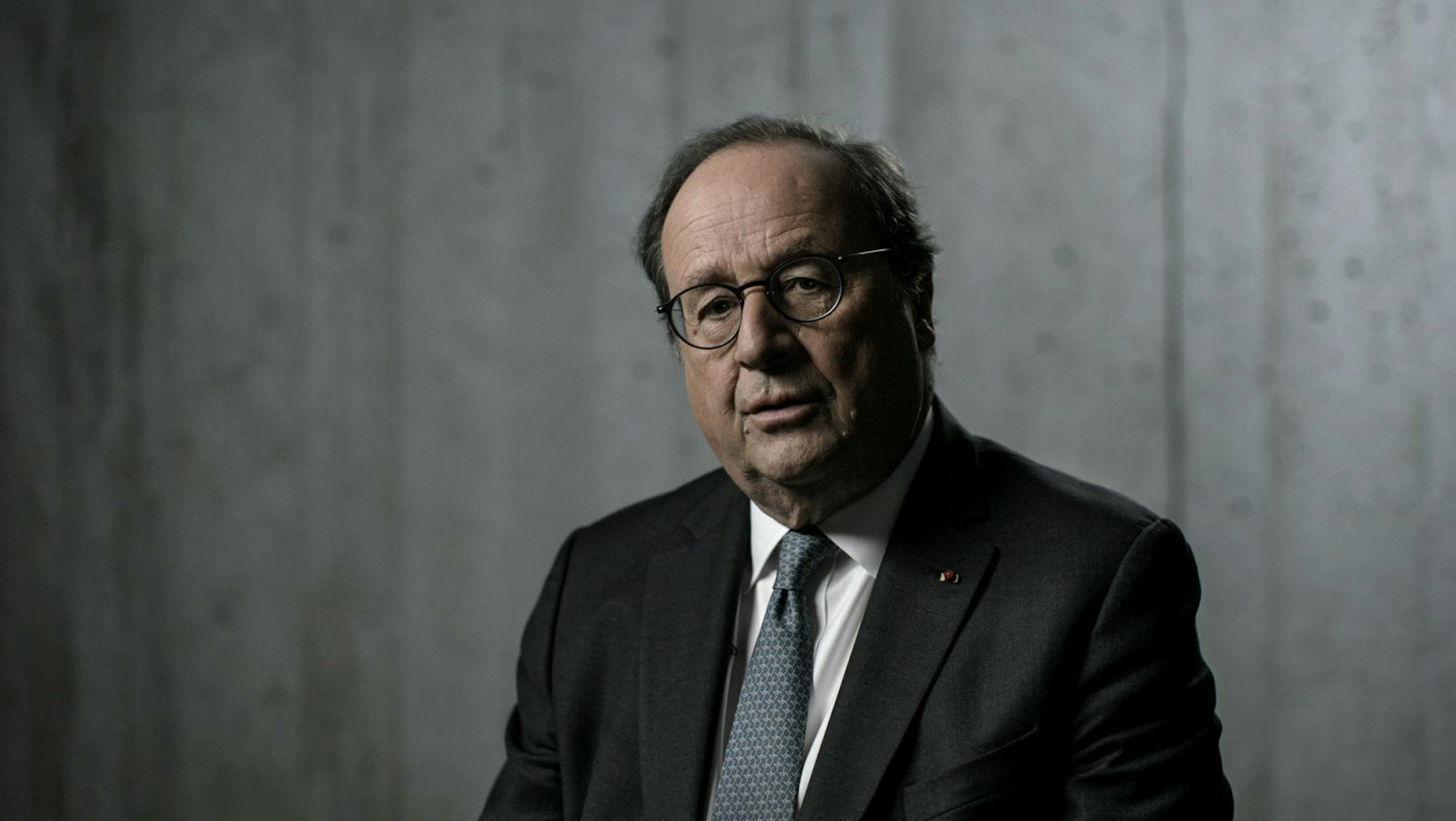 Der damalige französische Ministerpräsident François Hollande habe Sorge vor einer Massenpanik gehabt, erinnert er sich. Dazu kam es glücklicherweise nicht. (Bild: Sky / Leonine Documentaries)