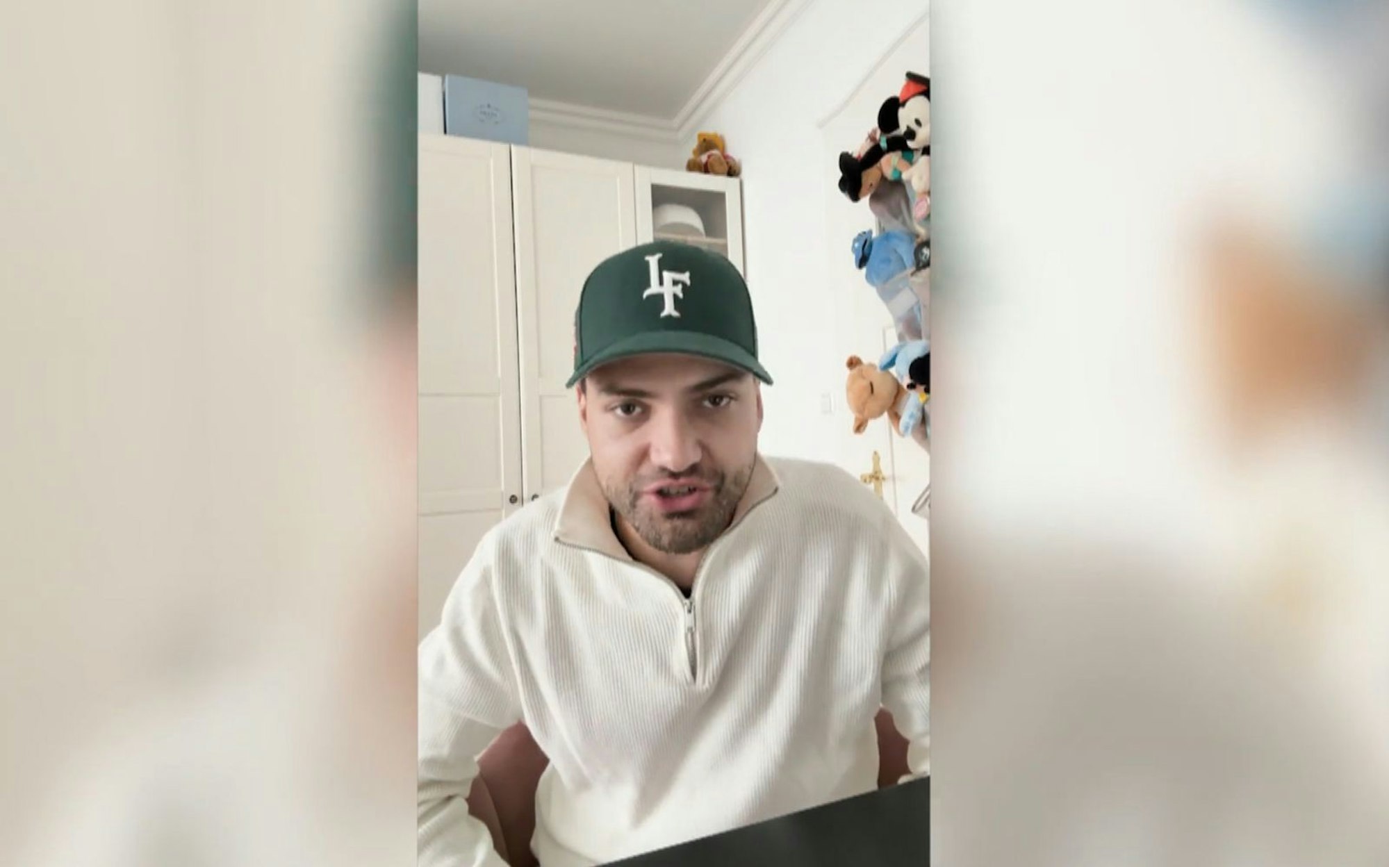 Jimi Blue Ochsenkecht schickte eine Videobotschaft. (Bild: RTL+)