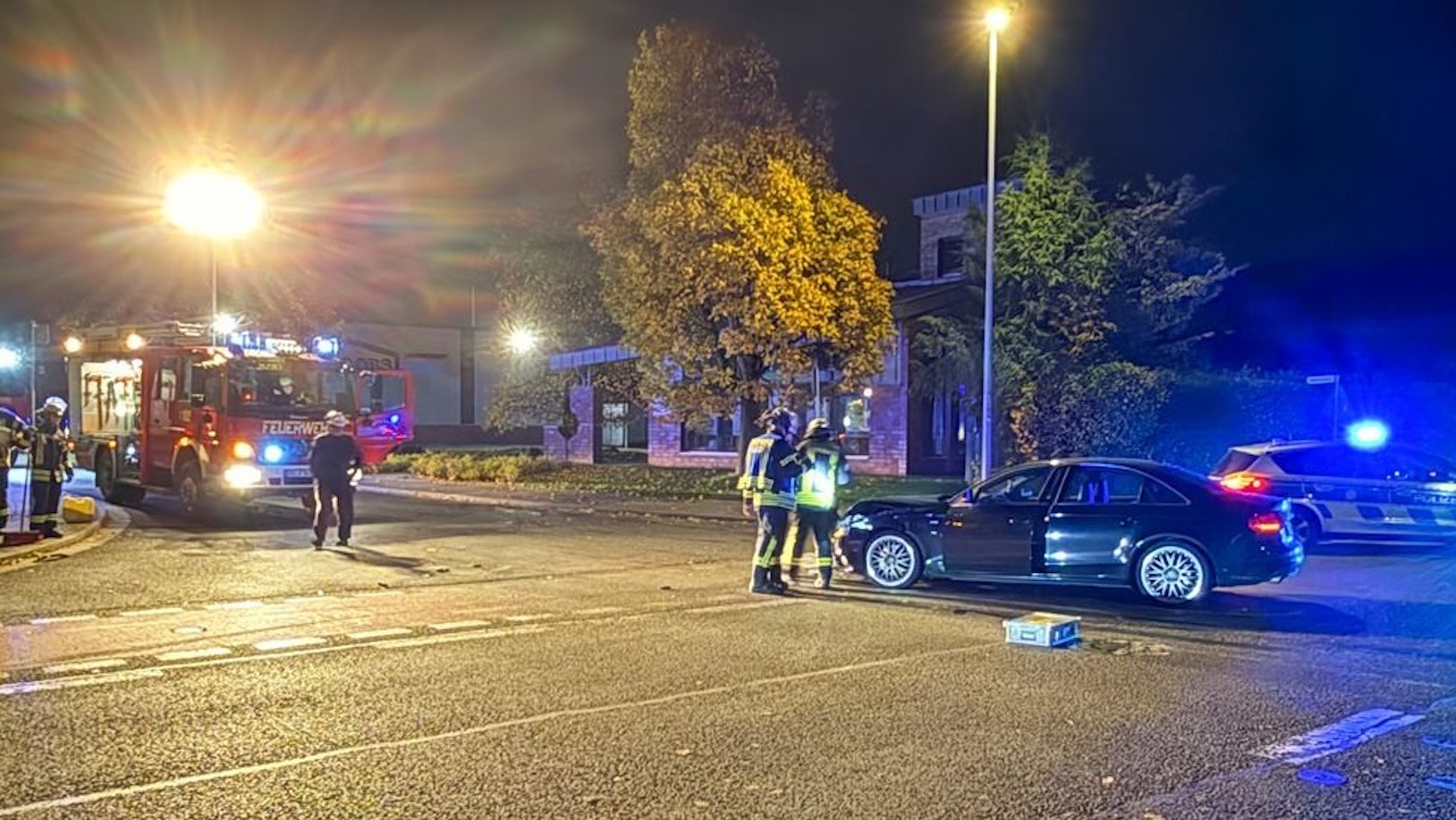 Verkehrsunfall mit auslaufenden Betriebsmitteln in Waldniel (Symbolfoto)