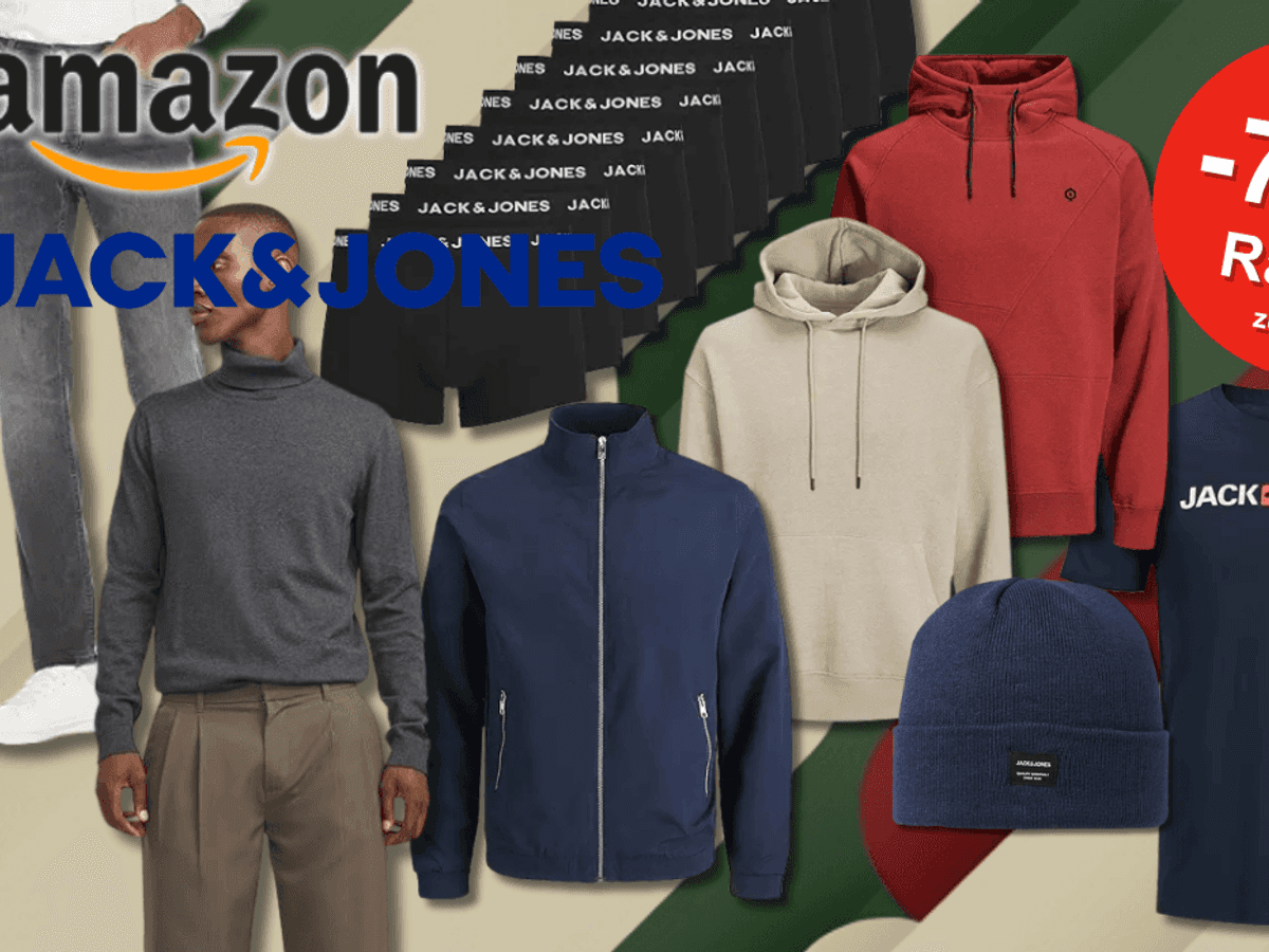 Eine Auswahl an JACK & JONES Kleidung wie Jeans, Pullover, T-Shirts, Jacken, Boxershorts, Socken und eine Mütze, die prominent vor einem stilisierten Hintergrund platziert sind.