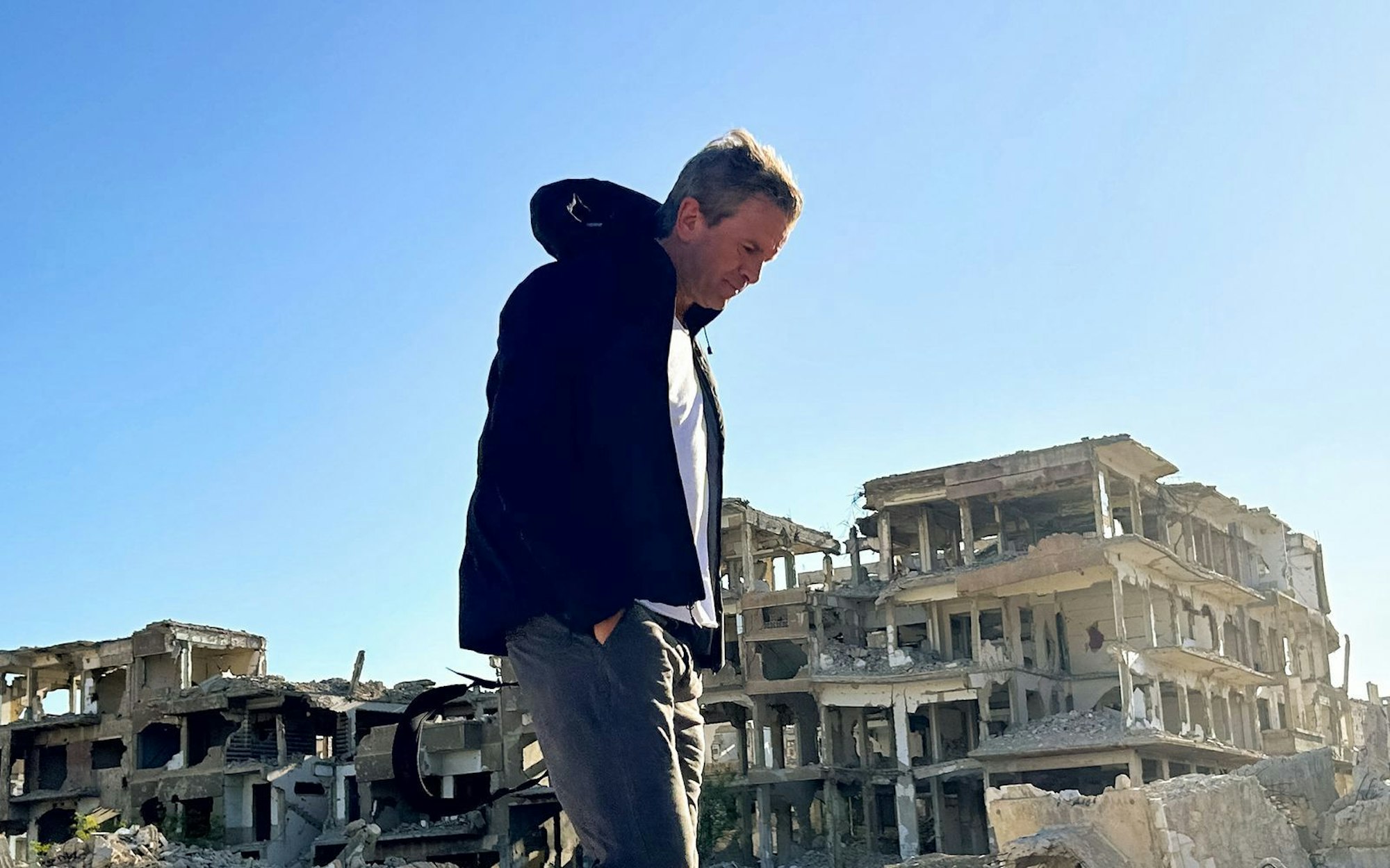 Für seine ZDF-Dokumentation „Markus Lanz - Flucht“ verschlug es Markus Lanz unter anderem nach Syrien und in den Senegal. (Bild: ZDF / Anabel Münstermann)