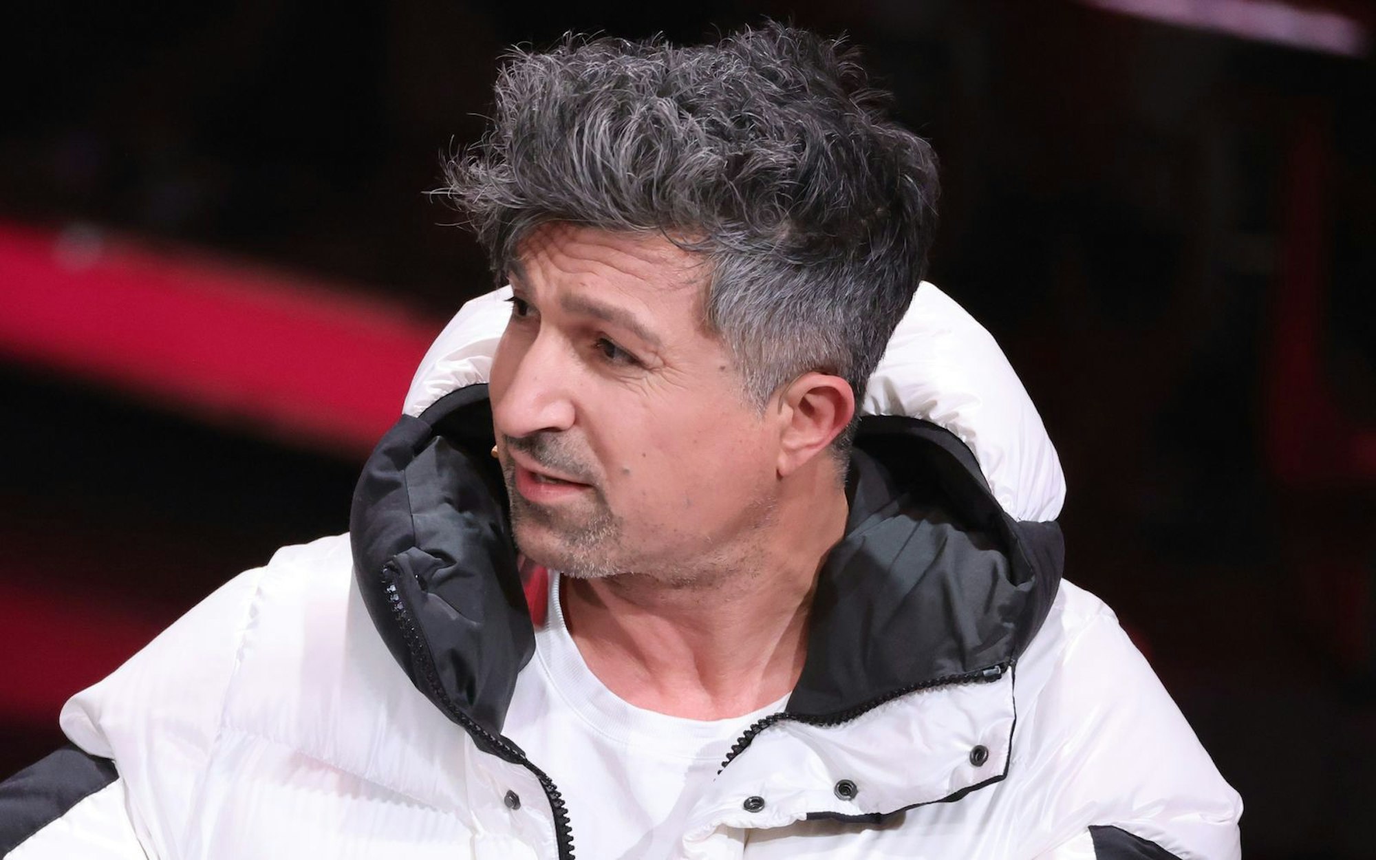 Wer hat auf Chicos Ferrari geschossen? Für den entscheidenden Hinweis verspricht der Lotto-Millionär eine Belohnung von 50.000 Euro. (Bild: 2022 Getty Images/Andreas Rentz)