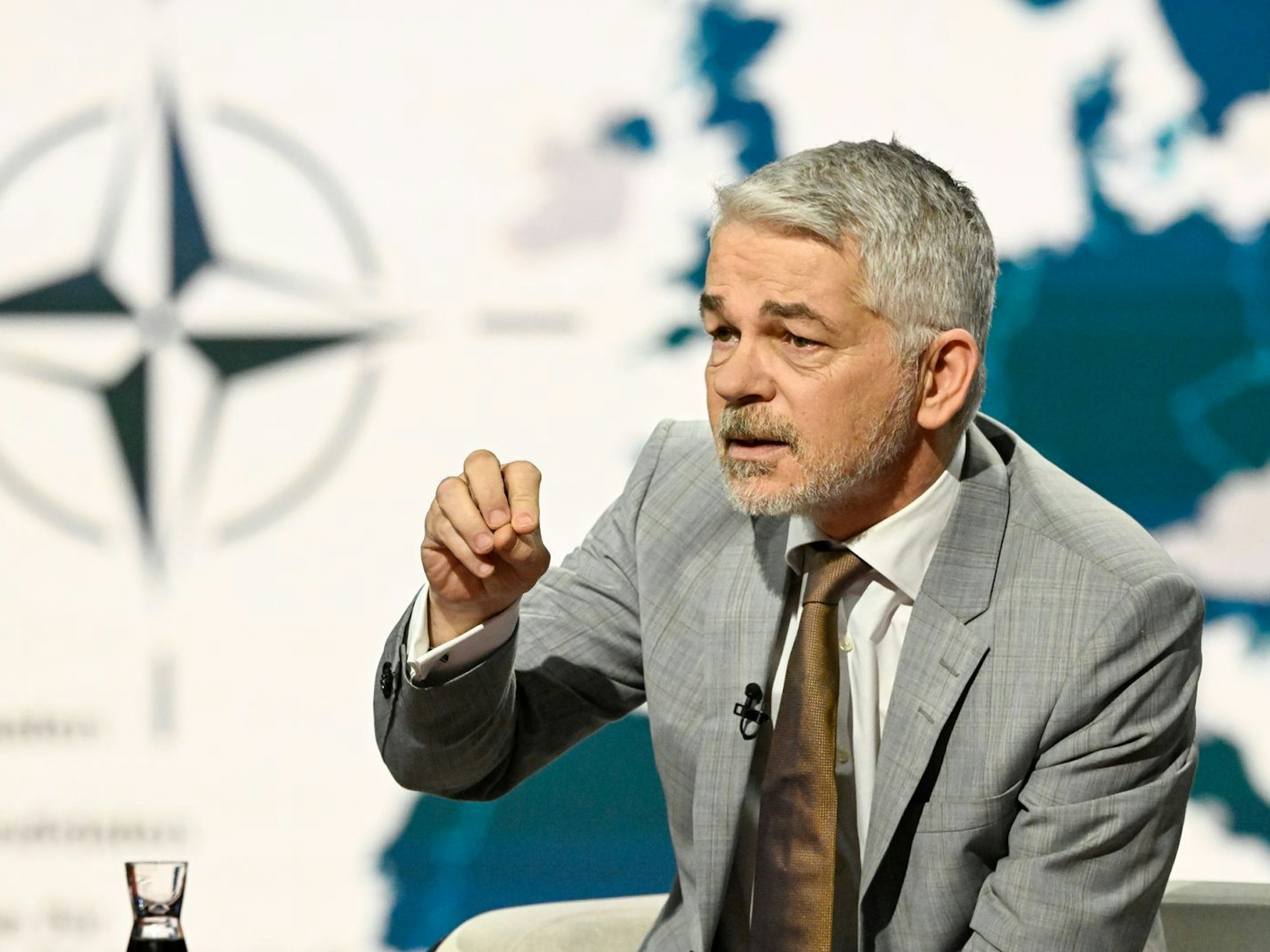 „Es gibt ein einziges Hindernis in diesem Krieg, und das ist Russland“, betonte Carlo Masala. (Bild: ZDF / Markus Hertrich)