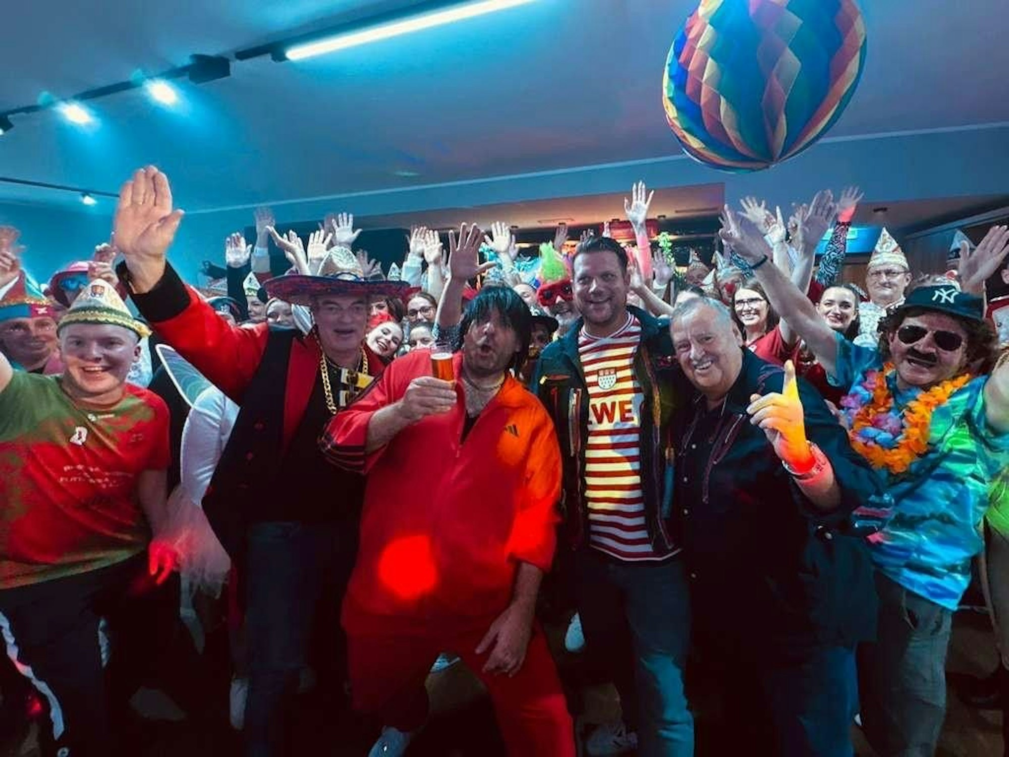 Die Rabaue und Ikke Hüftgold beim Videodreh im Brauhaus Unkelbach.