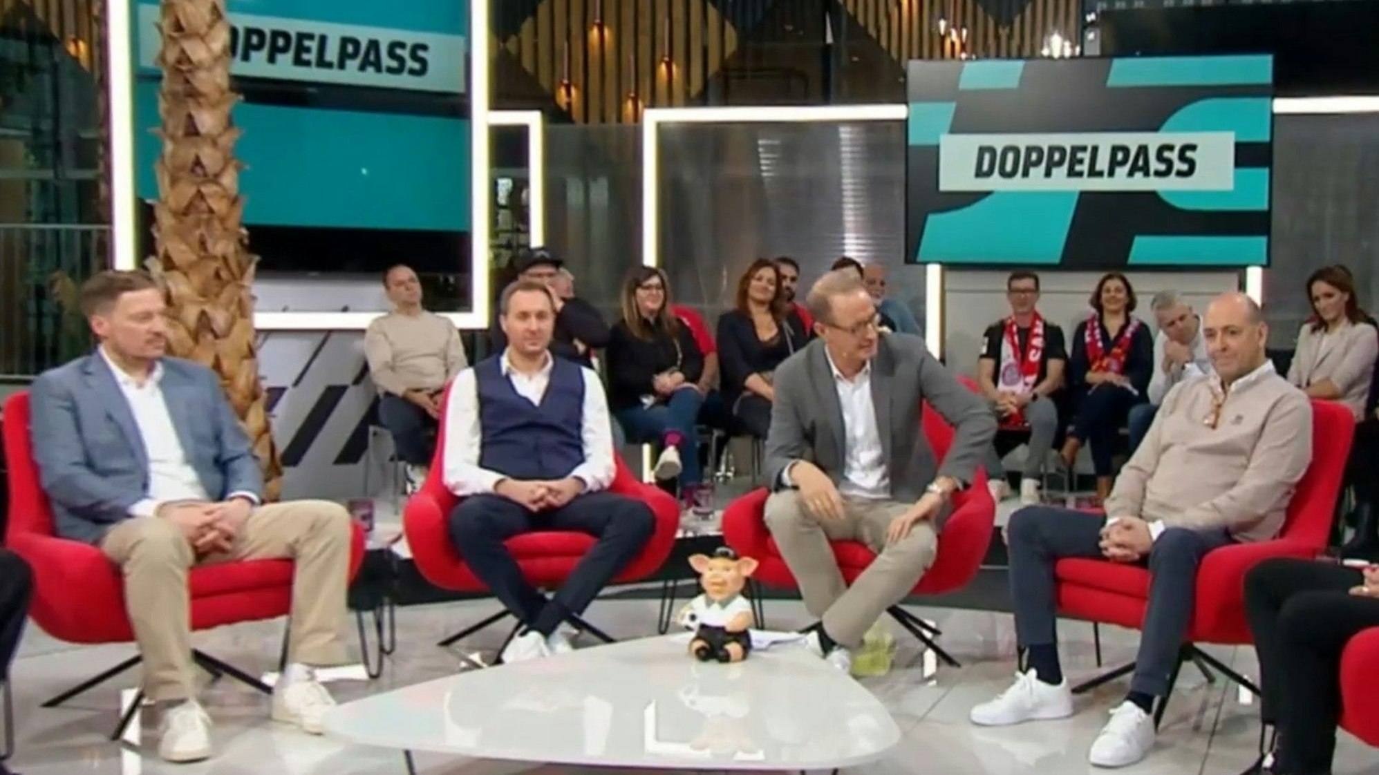 Patrick Scherer (l) und Fernando Carro (r.) im Doppelpass auf Sport1.