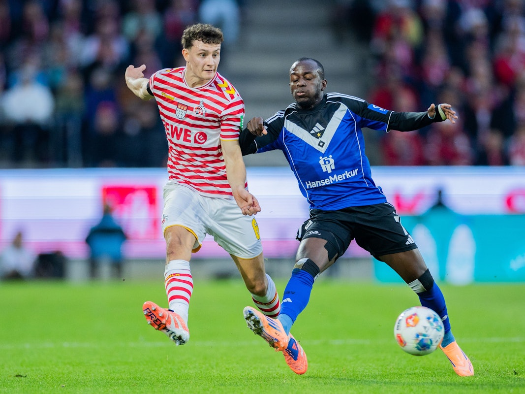 Eric Martel im Zweikampf mit Jean-Luc Dompé.