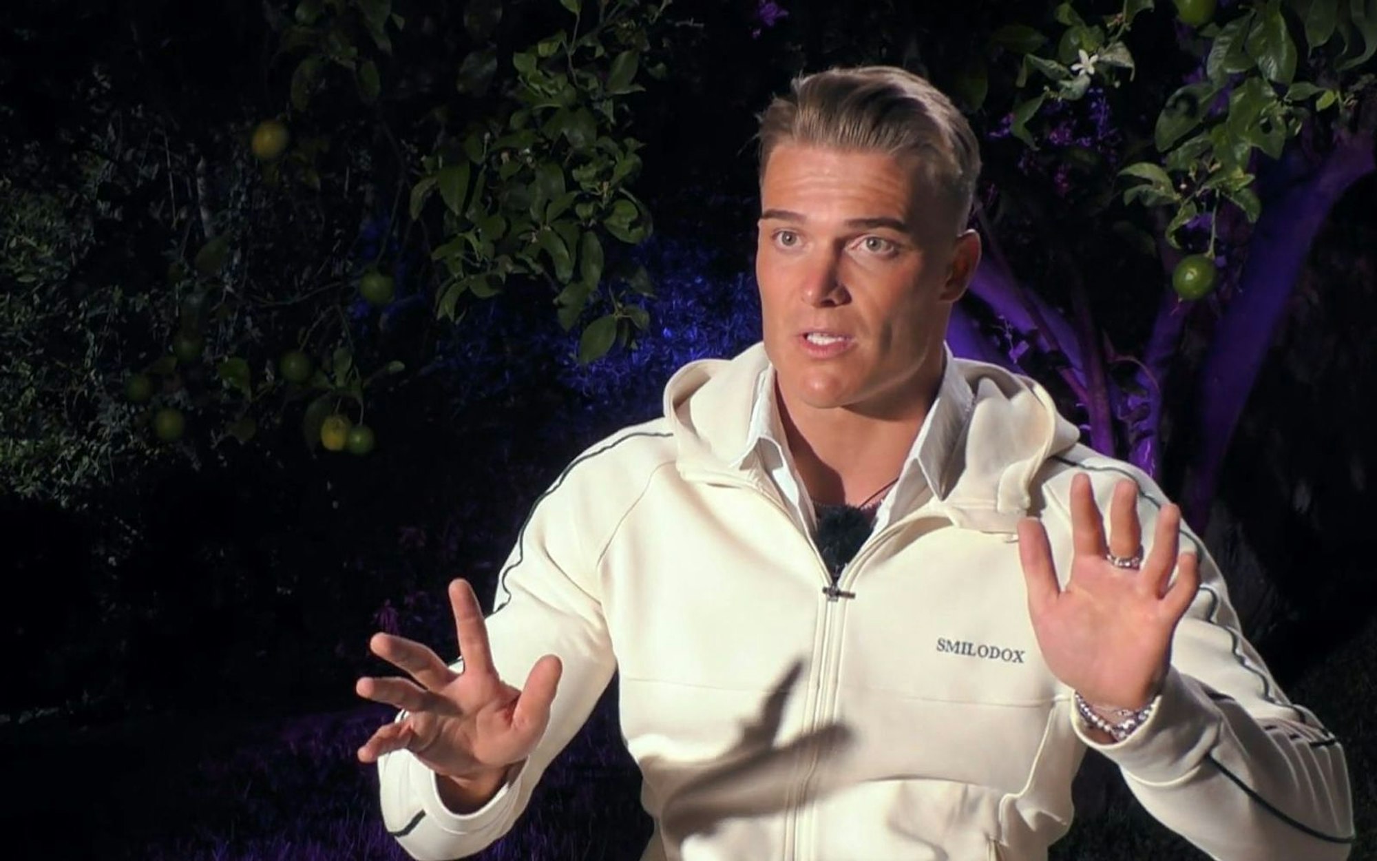 Marwin fühlt sich in seiner Männlichkeit gekränkt. (Bild: RTL/ Screenshot)