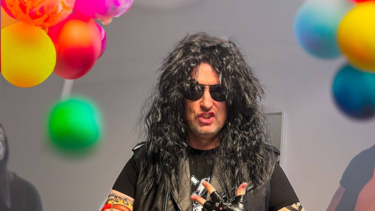 Olli Briesch als Rocker verkleidet.