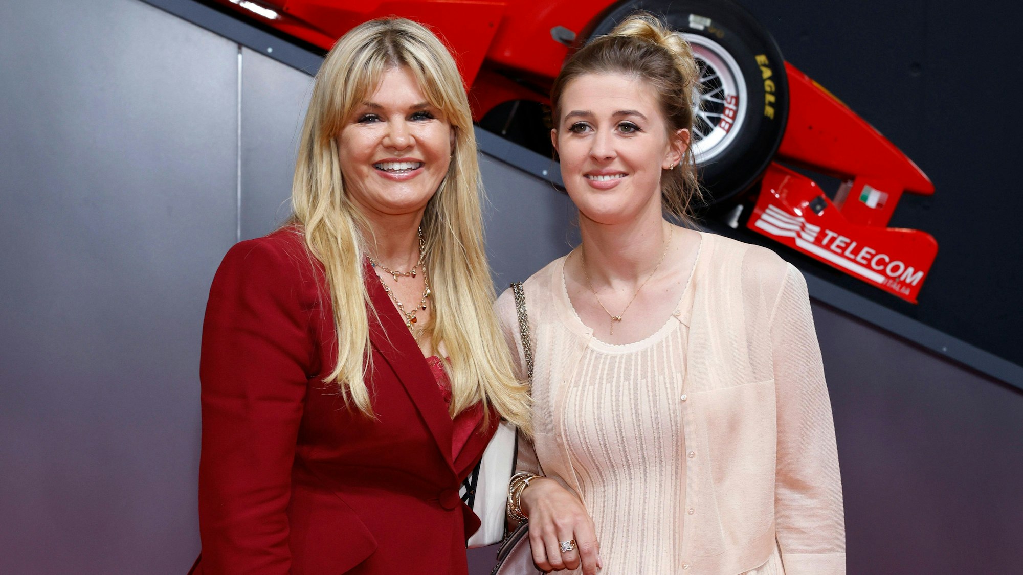 Corinna Schumacher, Ehefrau von Michael Schumacher, und Tochter Gina-Maria Schumacher.
