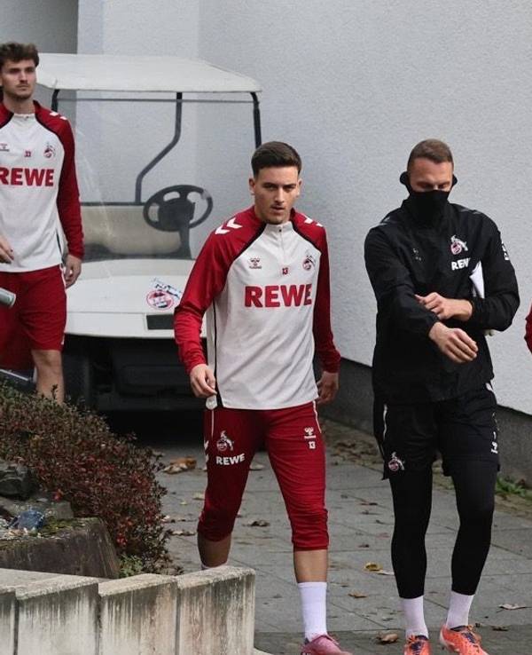 Said El Mala auf dem Weg zum FC-Training