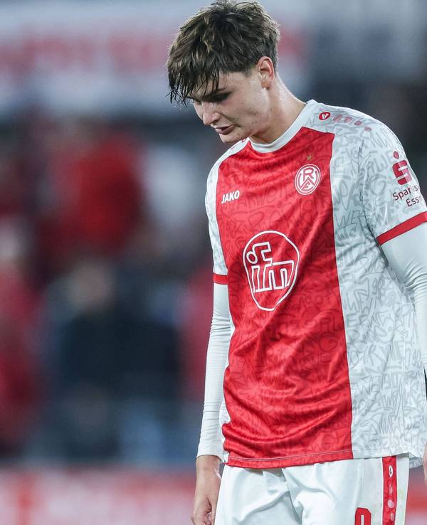 Jaka Cuber Potocnik bei einem Spiel von Rot-Weiss Essen.