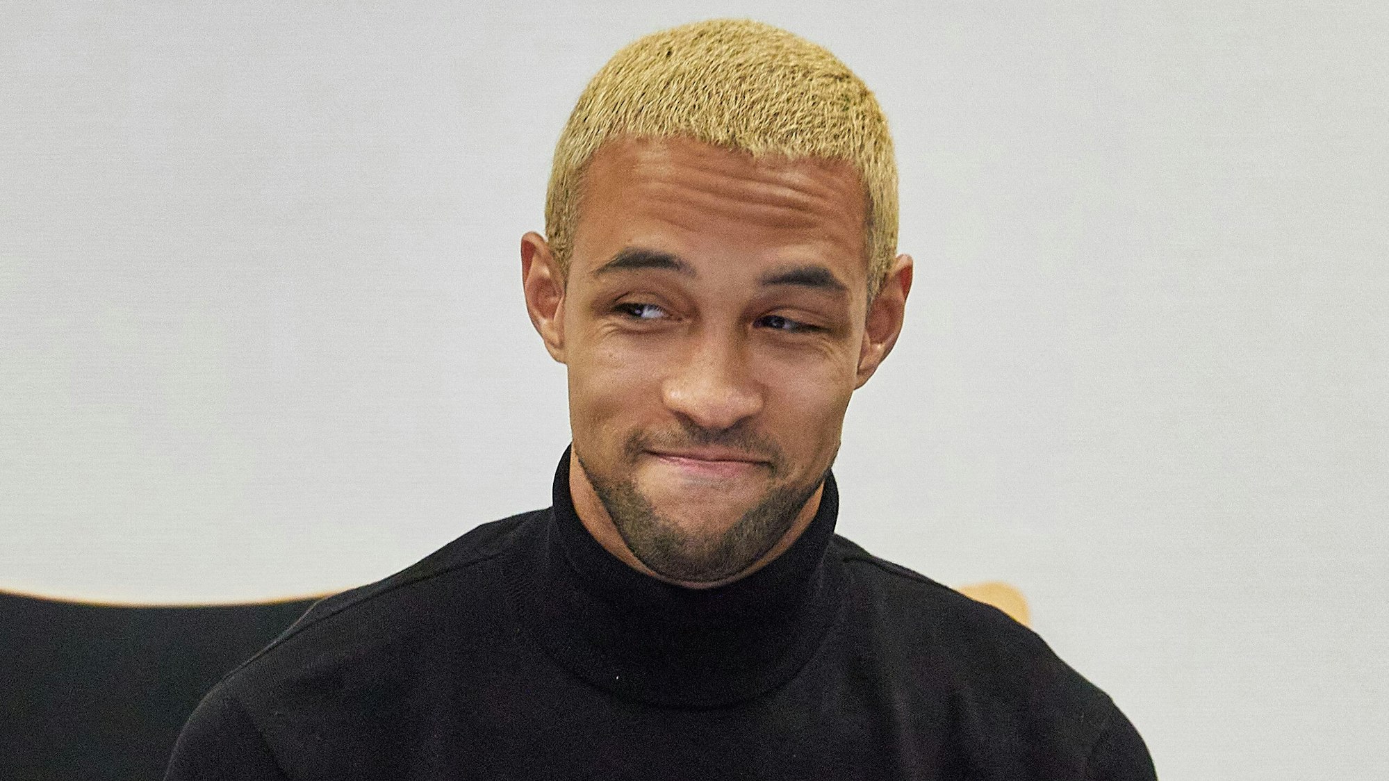 Simon Desue bei einem Gerichtstermin.