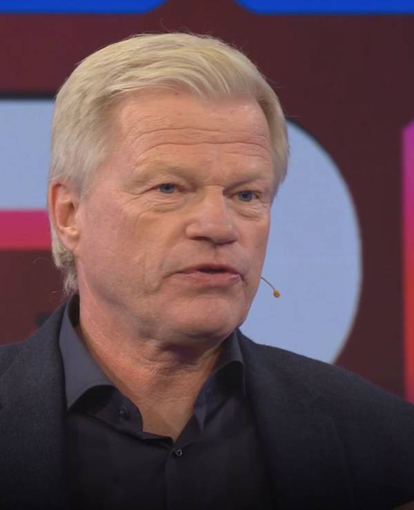 Oliver Kahn spricht beim Sky-Talk über Said El Mala.