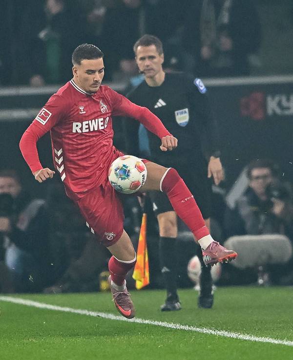 Said El Mala und Rocco Reitz im Derby.