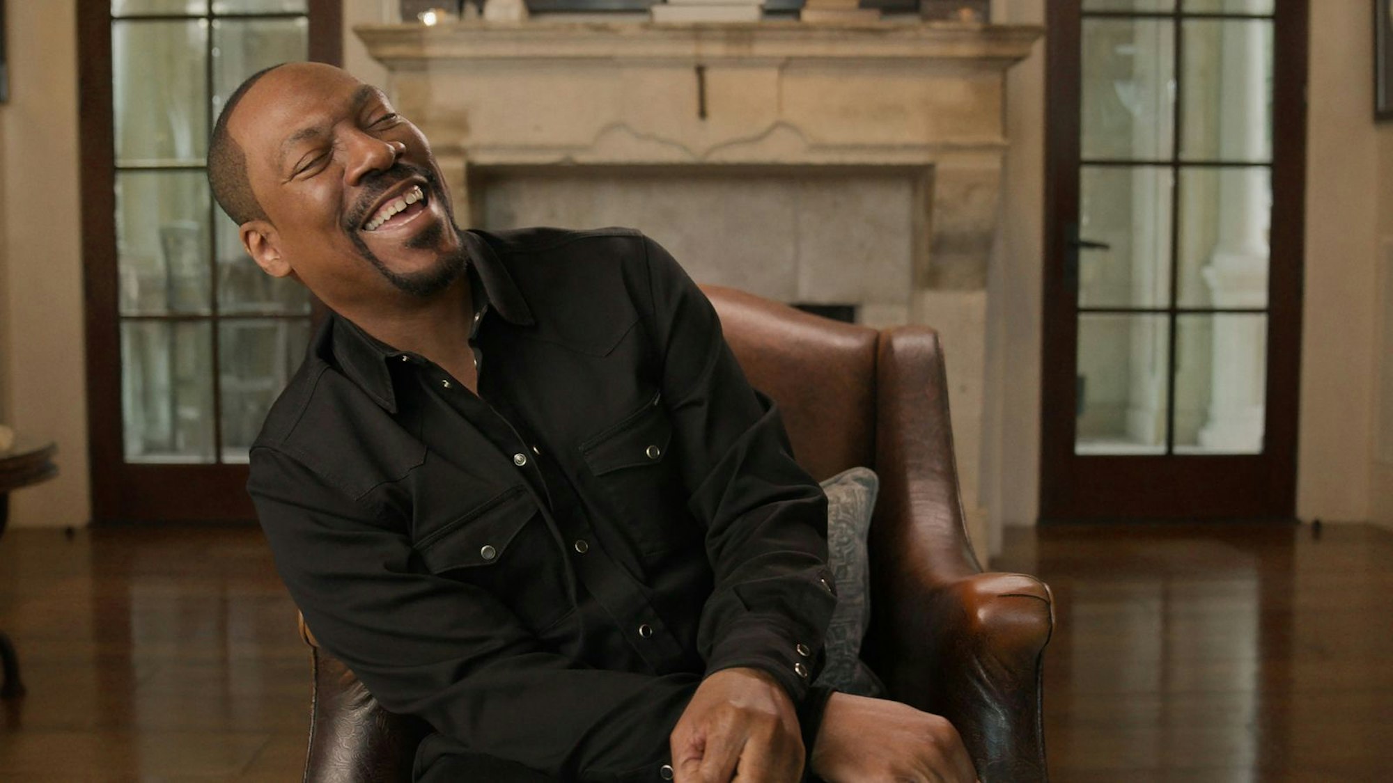 In „Being Eddie“ blickt Komiker Eddie Murphy auf sein Leben zurück. (Bild: Netflix)