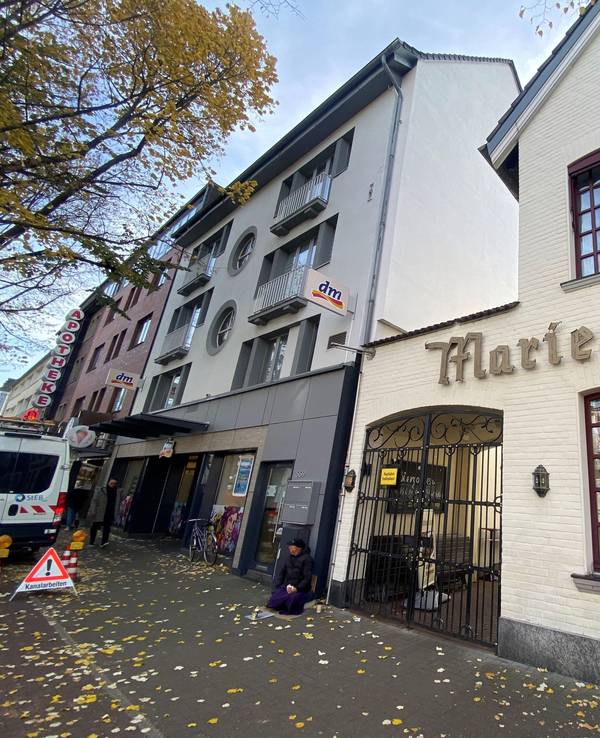 Die Gaststätte Marienbild und das angrenzende Gebäude in Köln.