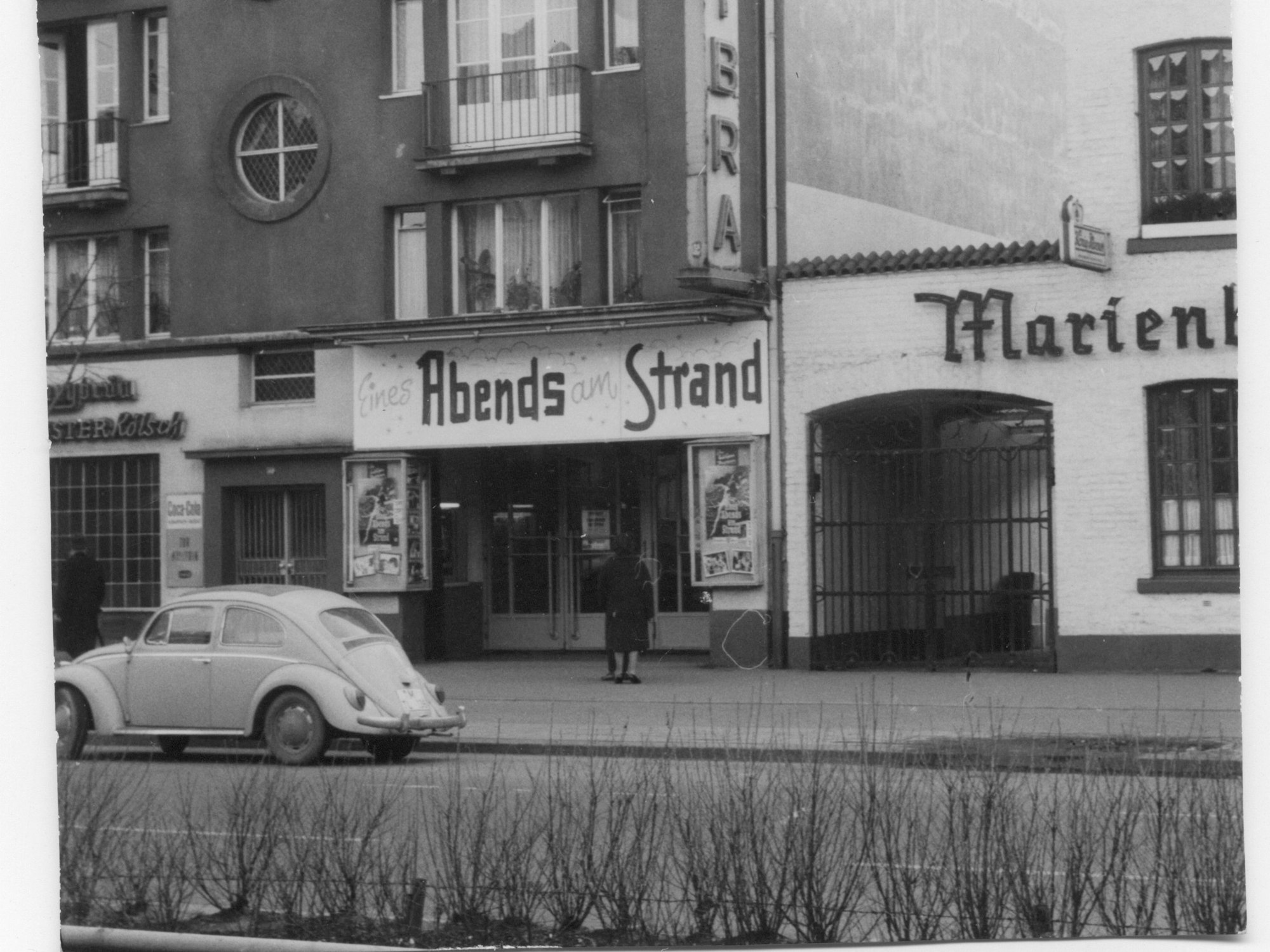 Eine Außenansicht des Gebäudes Aachener Straße 559.