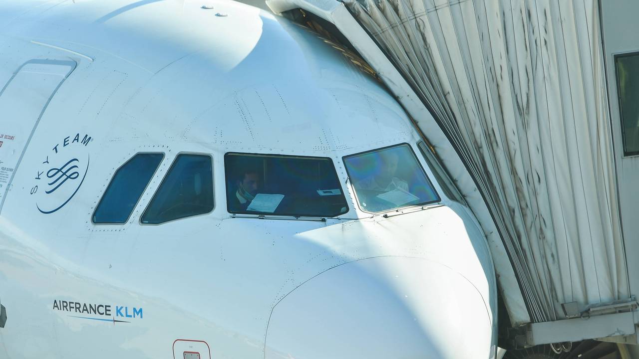 Die Passagiere eines Air-France-Fluges von Paris nach Seoul mussten umgeleitet werden. Das Symbolbild zeigt eine Maschine auf dem Flughafen Nizza.
