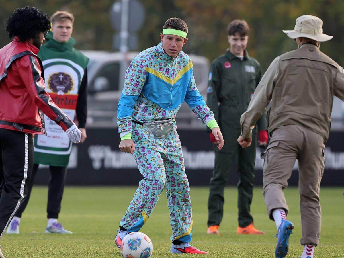 Jeckes Training beim 1. FC Köln am 11.11.