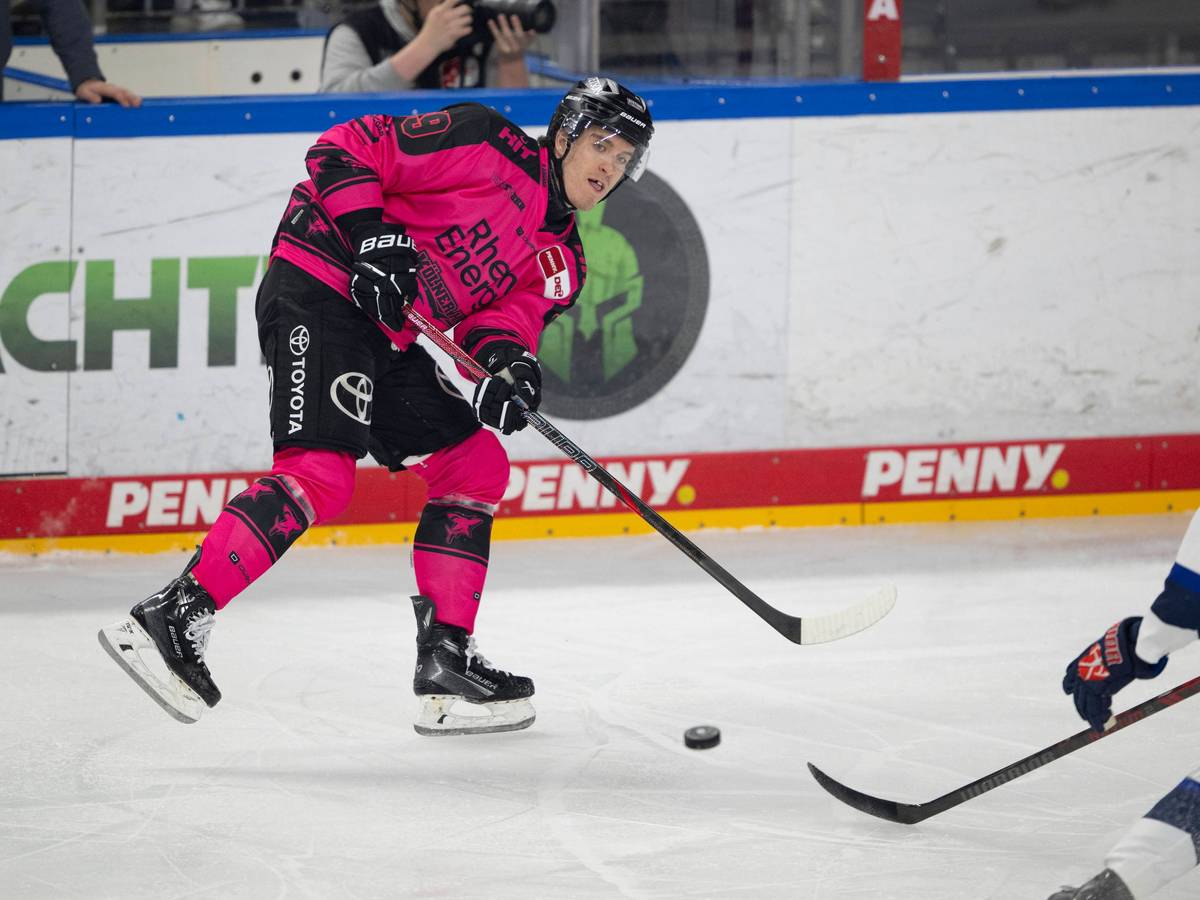 Gregor MacLeod, Stürmer der Kölner Haie, im Spiel gegen Iserlohn.