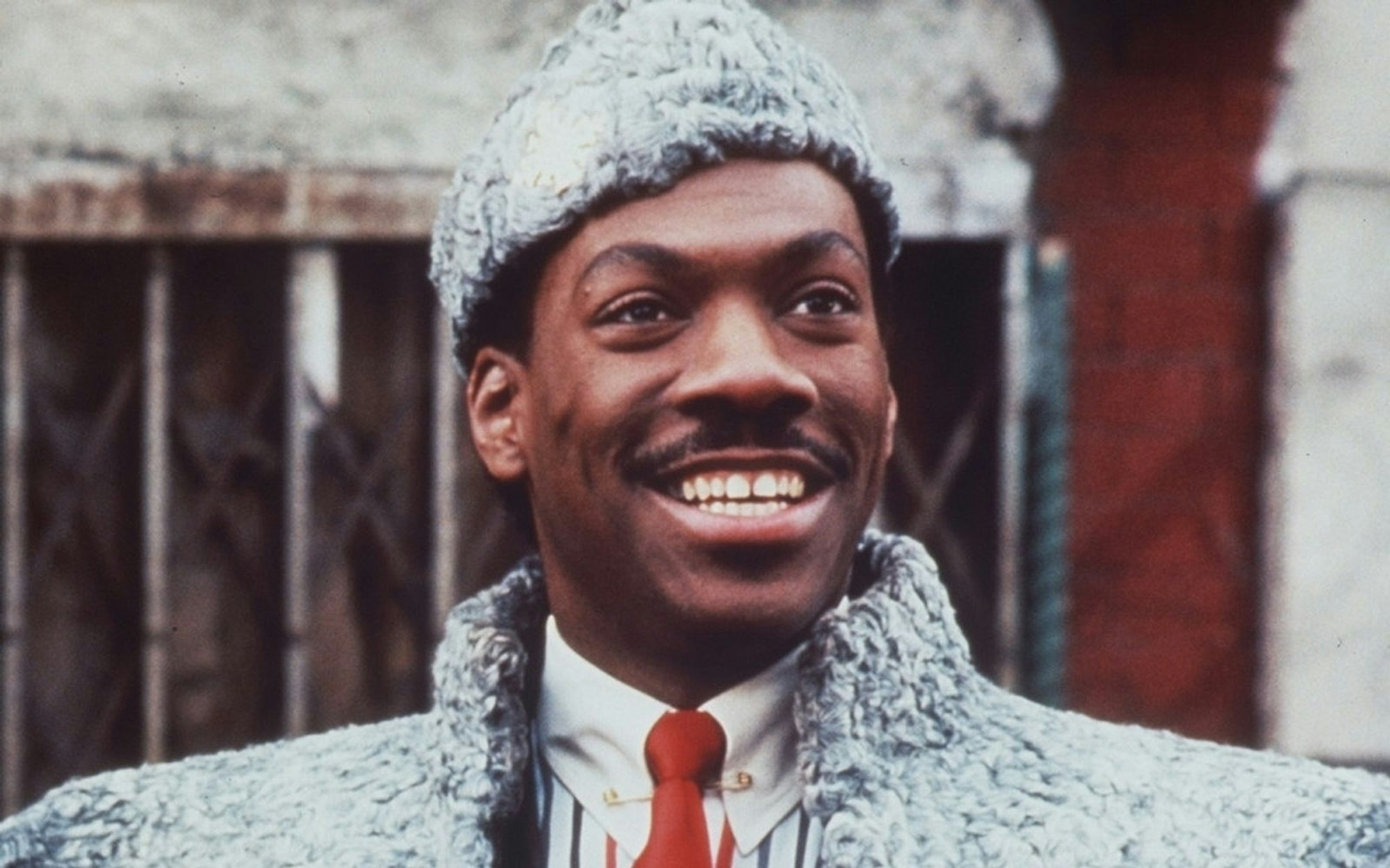 Er war ein „Glücksritter“, der „Prinz aus Zamunda“ (Bild) und natürlich Axel Foley in den „Beverly Hills Cop“-Filmen: Eddie Murphy zählte in den 80er-Jahren zu den größten Stars in Hollywood. (Bild: Paramount Pictures)