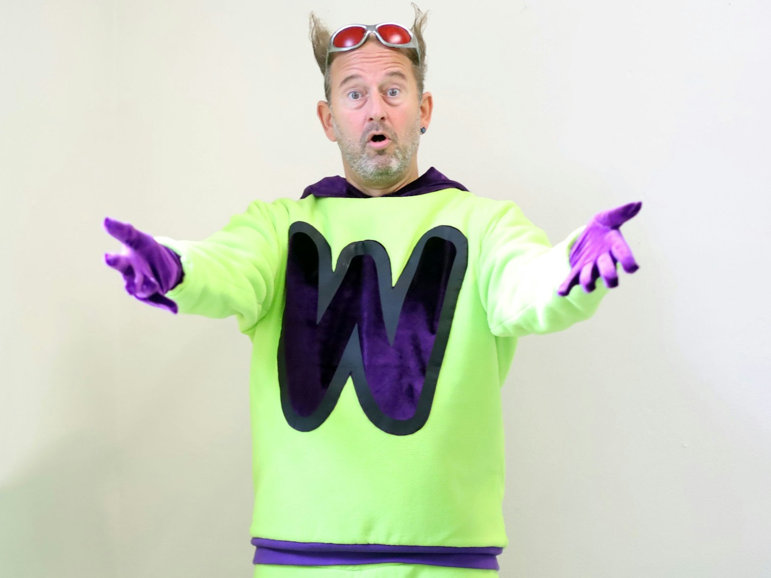 TV-Star Tom Lehel als „Wichtelmann“.