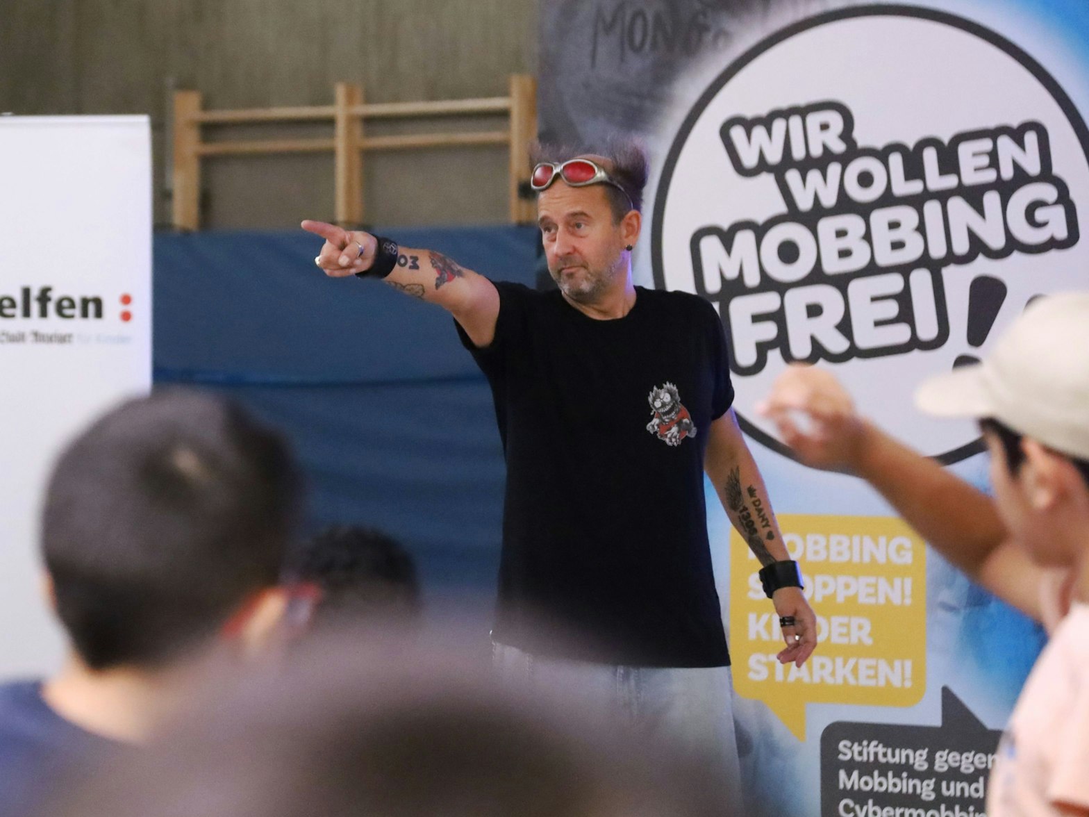 Anti-Mobbing-Prävention an der Grundschule mit TV-Star Tom Lehel.