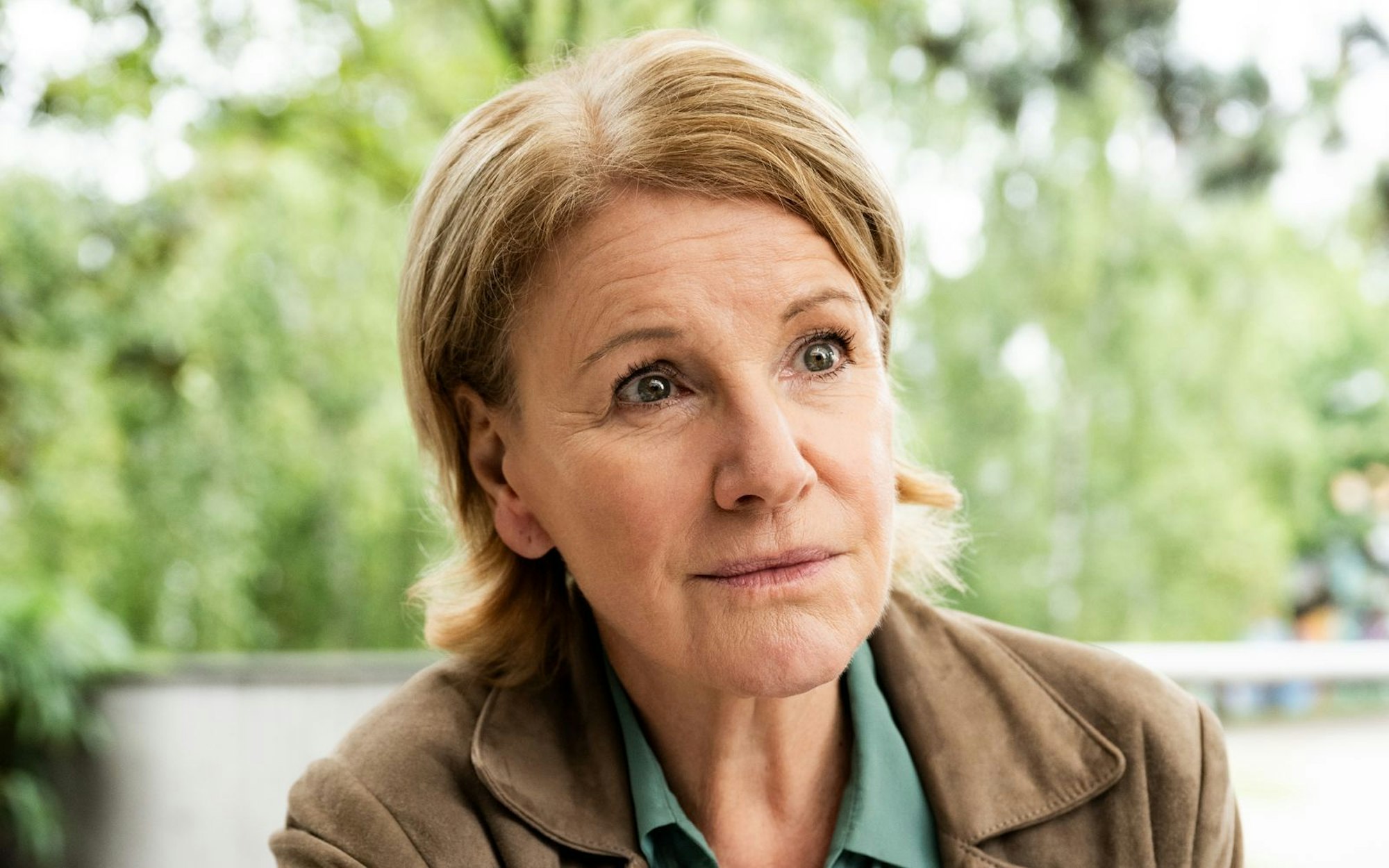 Bald 70 Jahre, aber kein bisschen leise: Marielle Millowitsch begeistert seit 17 Jahren als Kriminalhauptkommissarin Marie Brand. (Bild: ZDF/Martin Valentin Menke)