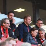 Ex-Profi Mark Uth bei der Mitgliederversammlung des 1. FC Köln auf der Tribüne.