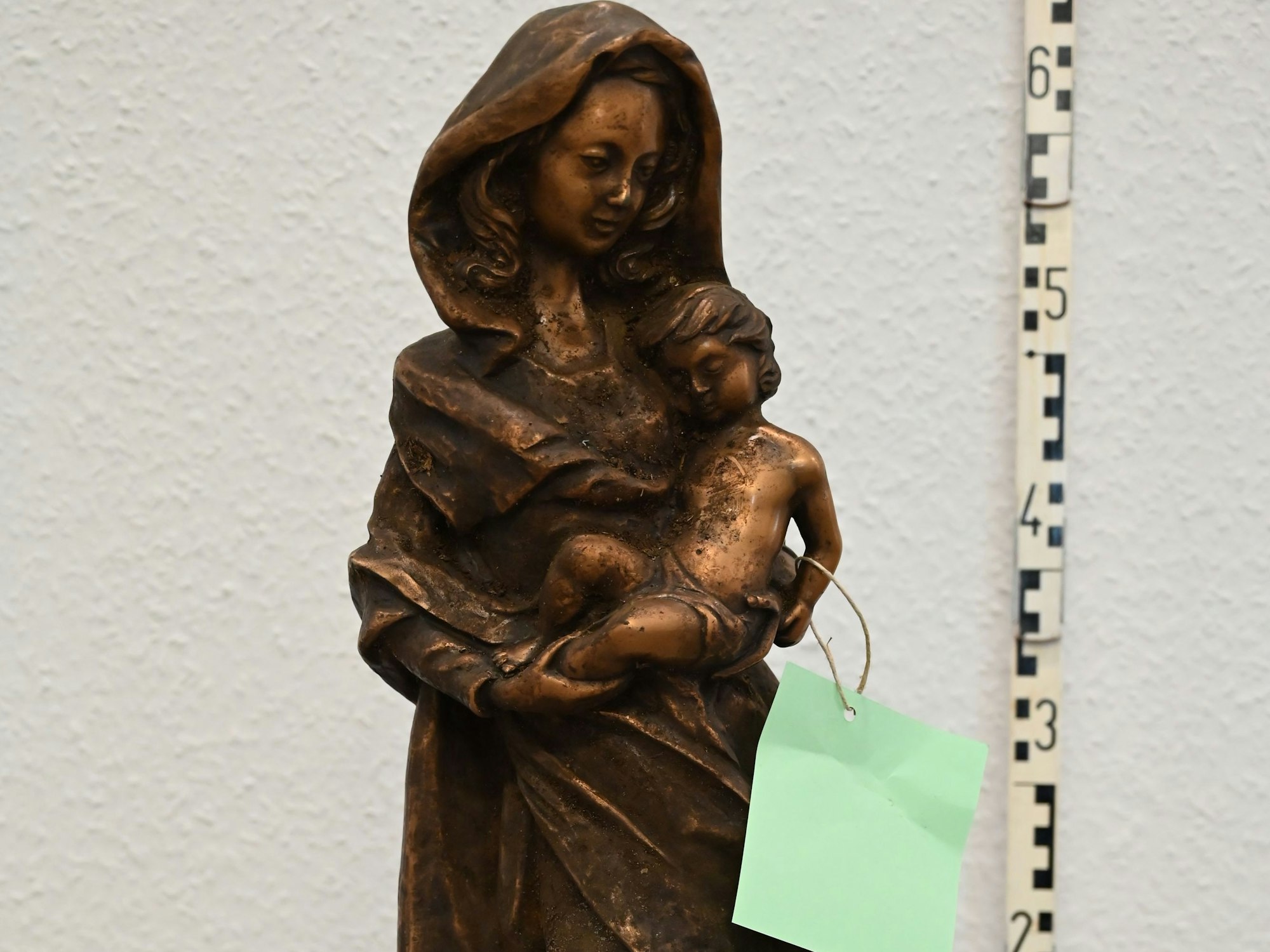 Diese Bronzefigur wurde gefunden