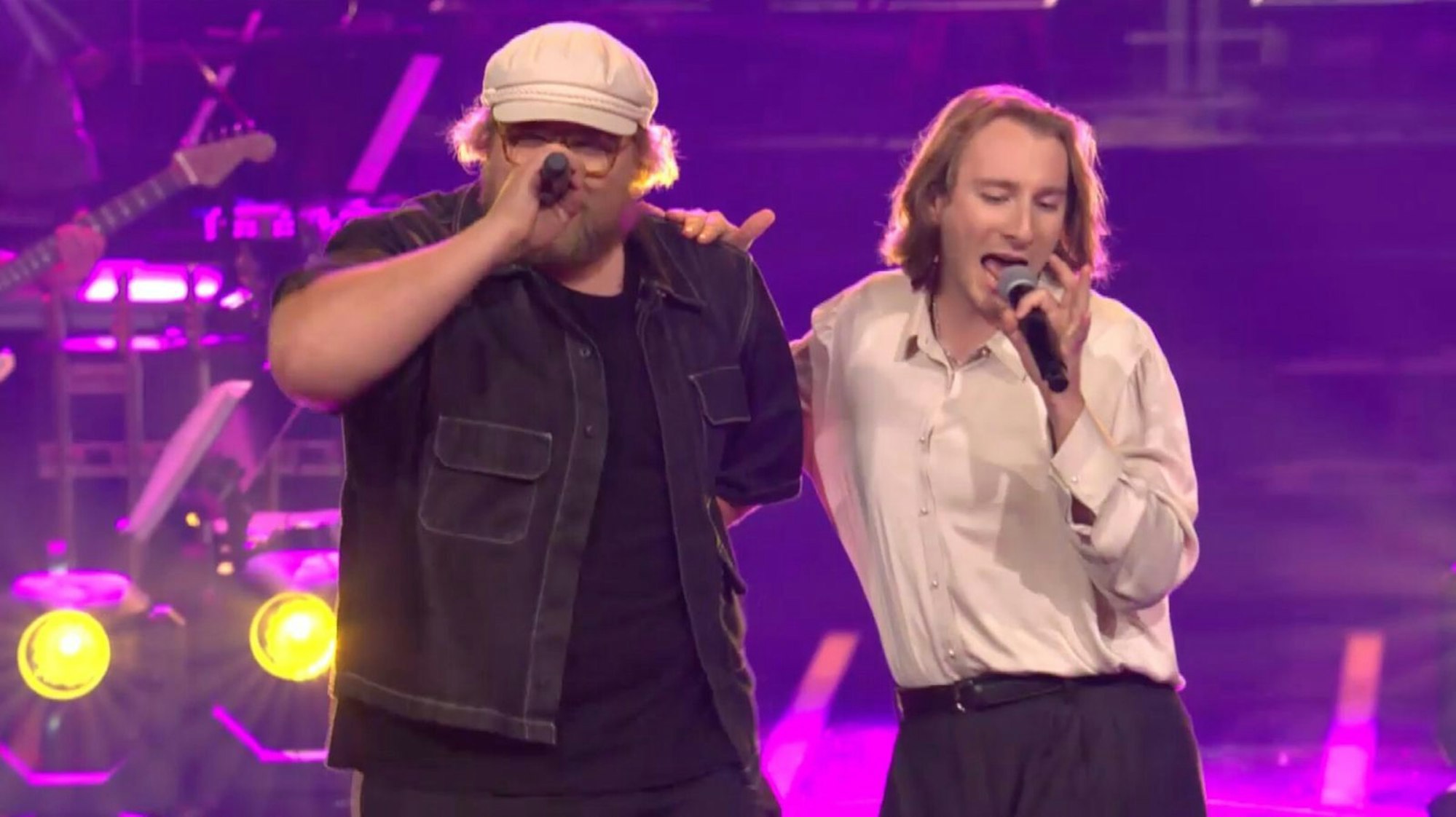 Mael & Joel waren vor fünf Jahren bei Nico Santos im Team und treten im Team Shirin gegen ihn an. (Bild: Joyn)