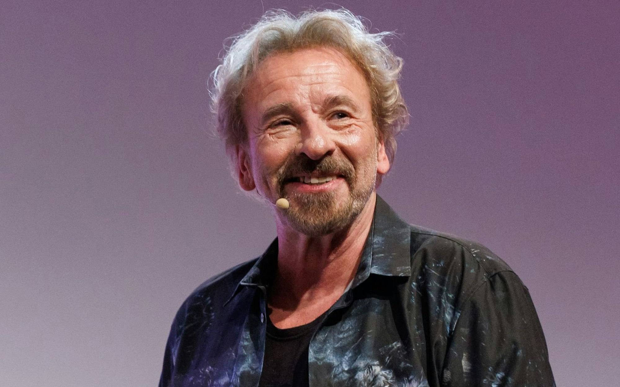 Thomas Gottschalk hat sich zu der Kritik an seiner Bambi-Rede geäußert. (Bild: 2024 Getty Images/Joshua Sammer)