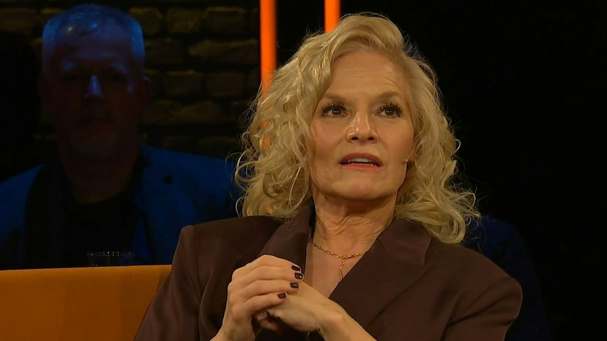 Eine neue Beziehung? „Dafür habe ich im Moment keinen Platz in meiner Wohnung“, sagte Ina Müller bei „3nach9“. (Bild: Radio Bremen)