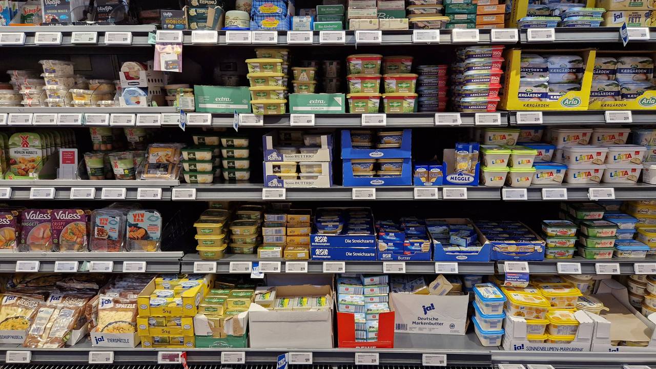 Butter, Milch und Sahne werden am Montag günstiger zu haben sein (Symbolbild).