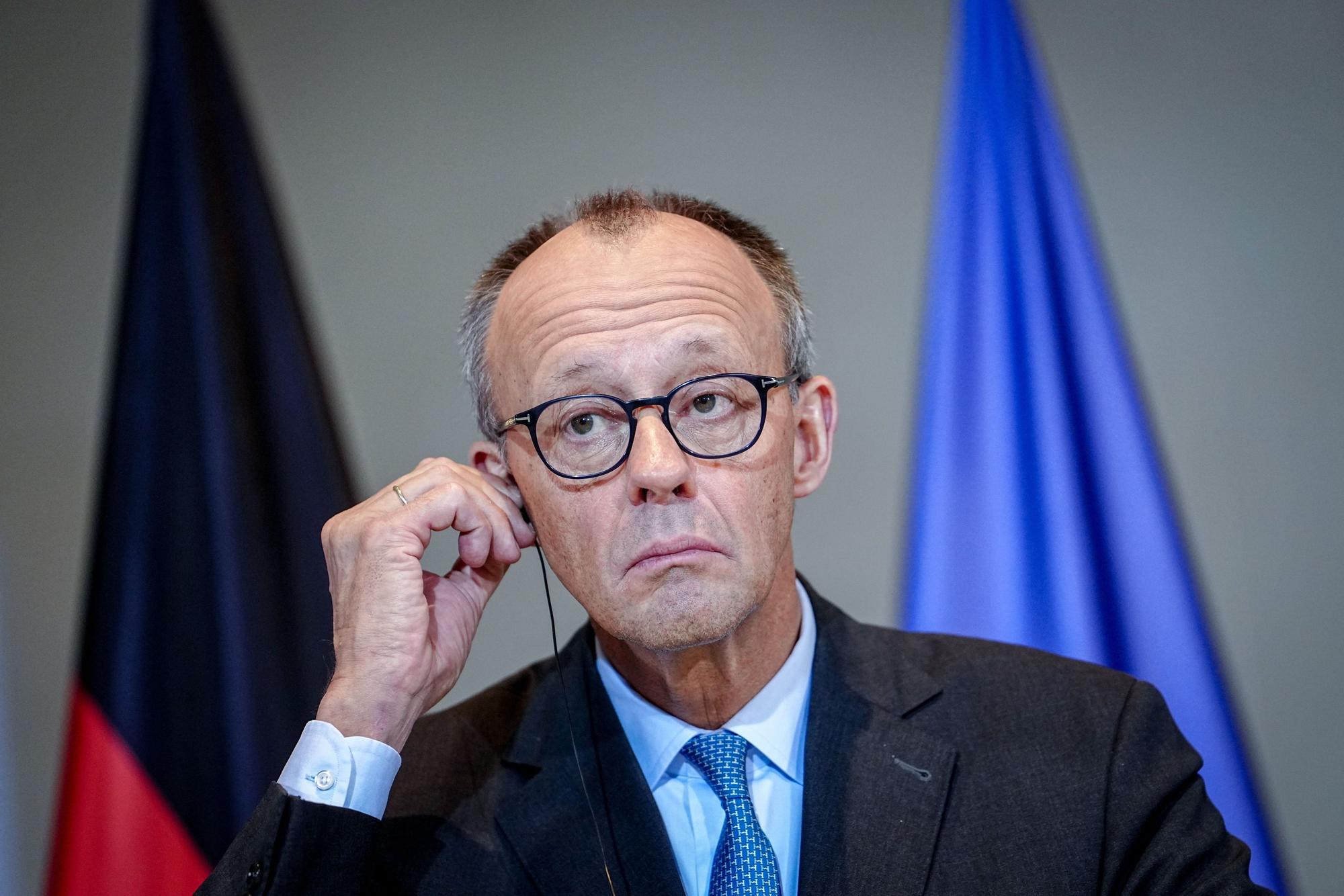 Bundeskanzler Friedrich Merz (CDU) gibt im Bundeskanzleramt eine Pressekonferenz.
