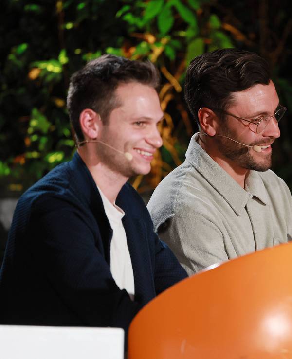 Ex-FC-Profi Jonas Hector und Komiker sowie Reporter Fabian Köster ließen sich über Kölns verzögerte Olympia-Entscheidung aus.