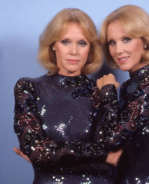 Die Zwillingsschwestern Alice und Ellen Kessler.