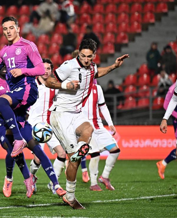 Said El Mala mit der deutschen U21 in der EM-Qualifikation gegen Georgien am 18. November 2025.