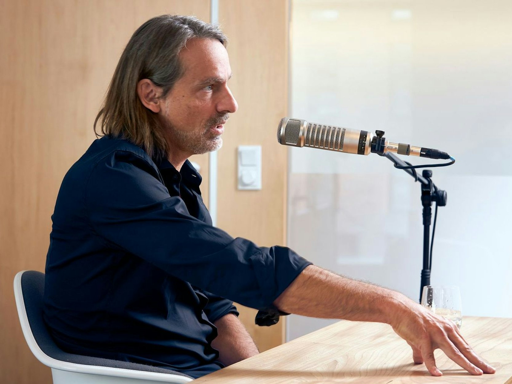 Der Internationale Gerichtshof habe ein Legitimitätsproblem, stellte Richard David Precht fest. (Bild: ZDF / Christian Bruch)