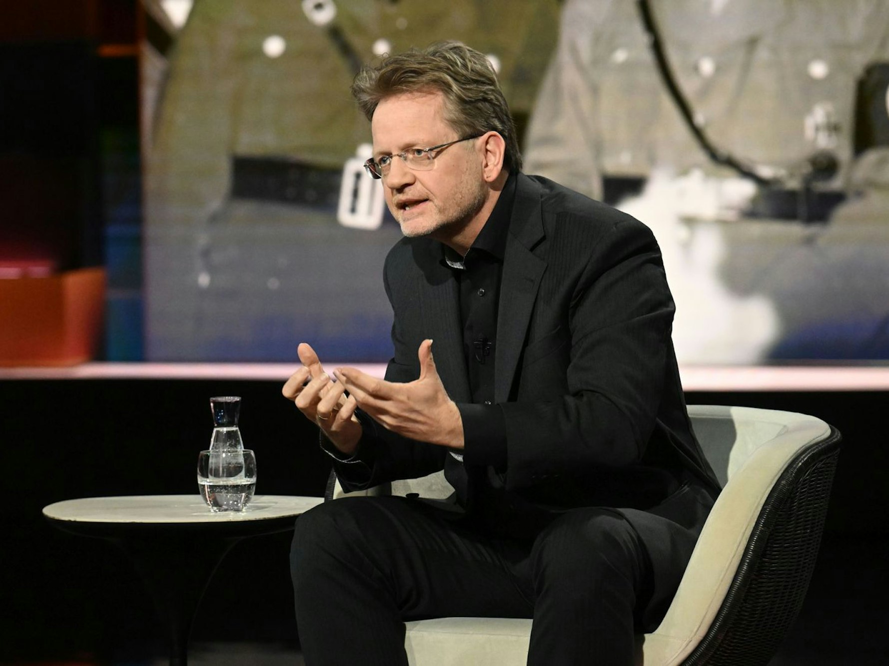 Völkerrechtler Kai Ambos stellte bei „Markus Lanz“ mit Blick auf die Gegenwart klar: „Deutschland steht für das Völkerstrafrecht.“ (Bild: ZDF / Cornelia Lehmann)