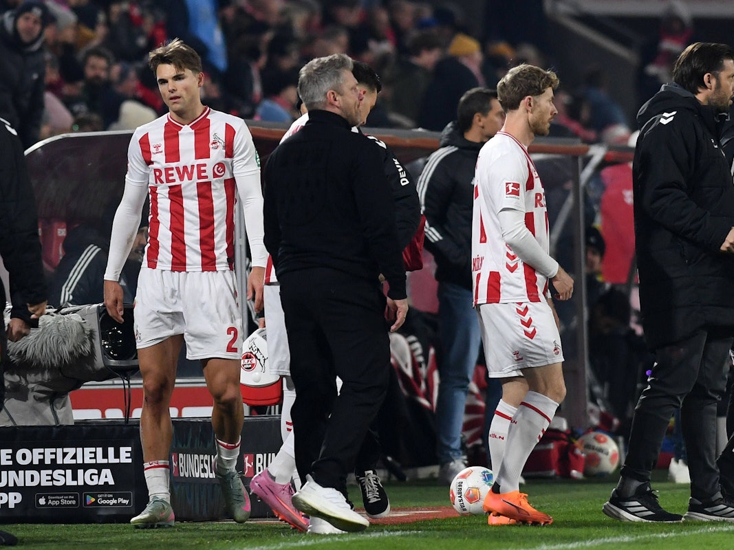 Joel Schmied (1. FC Köln) musste am 22. November 2025 verletzt ausgewechslet werden.
